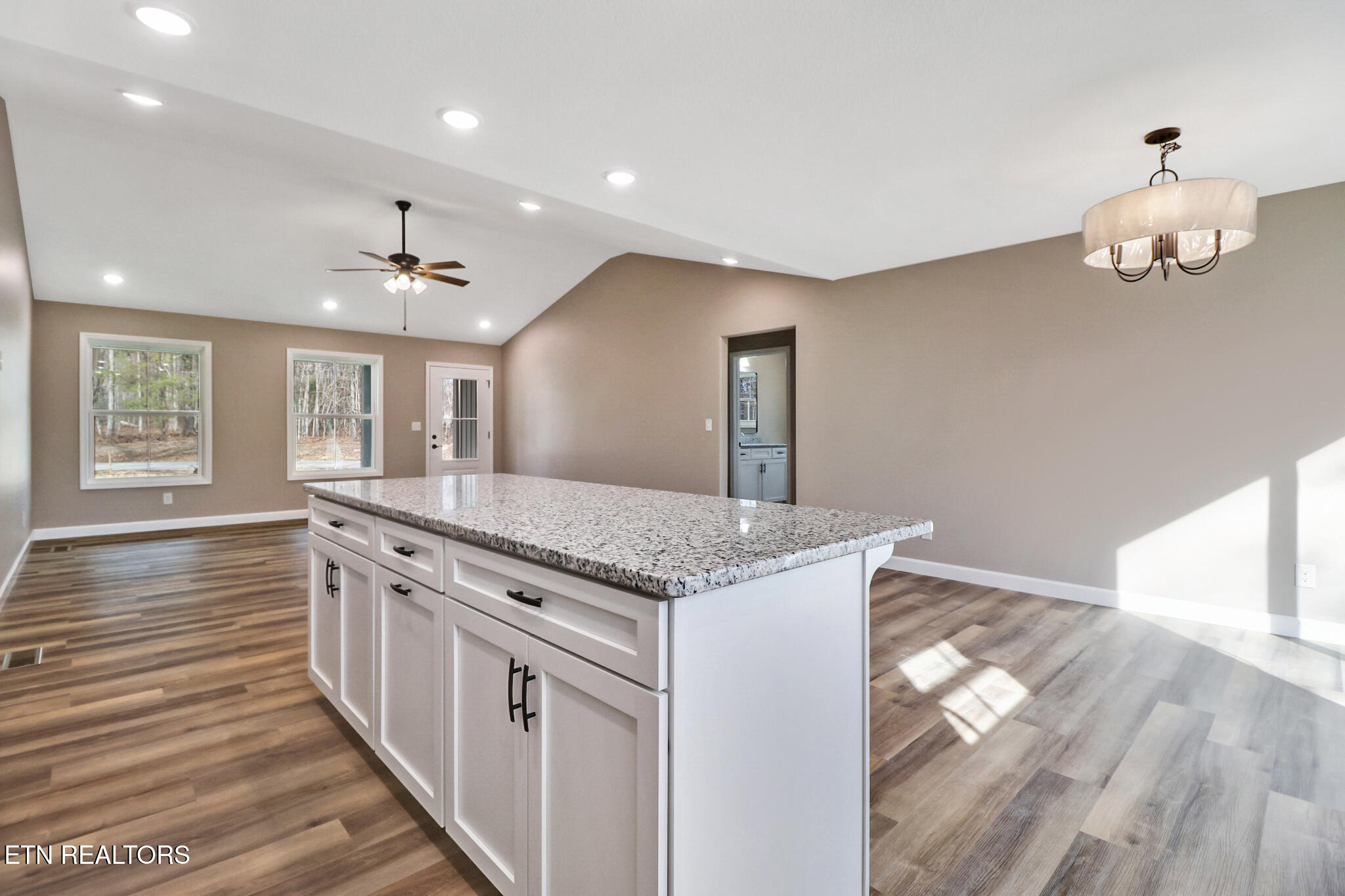 154 Adler Lane Crossville TN 38558