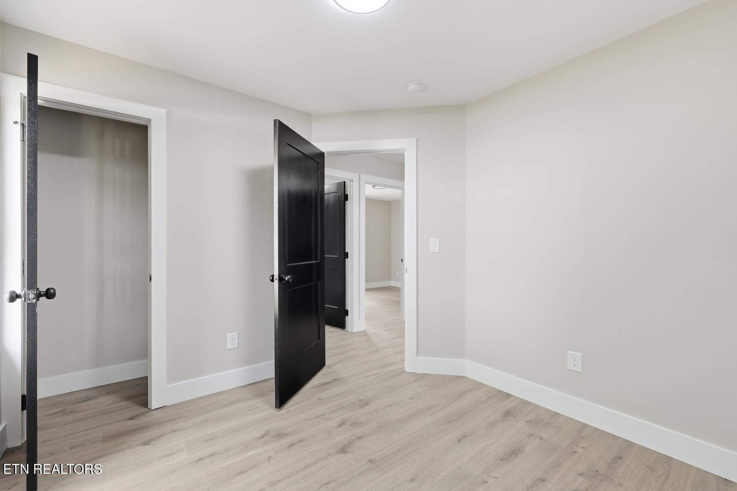 1443 Beaumont Avenue Knoxville TN 37921