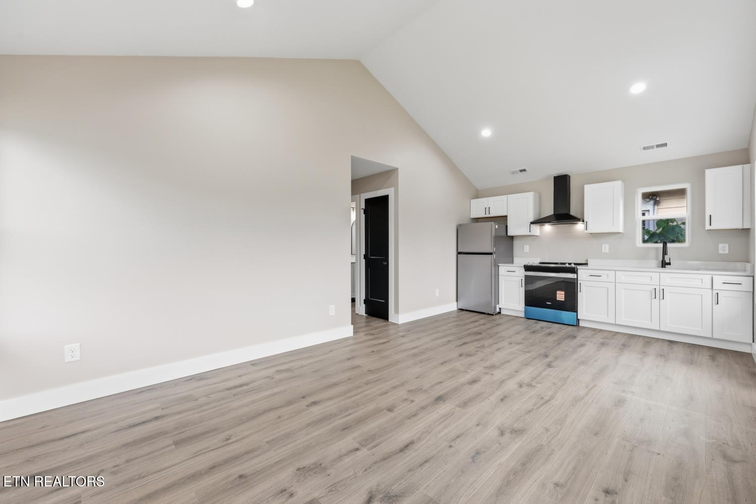 1443 Beaumont Avenue Knoxville TN 37921
