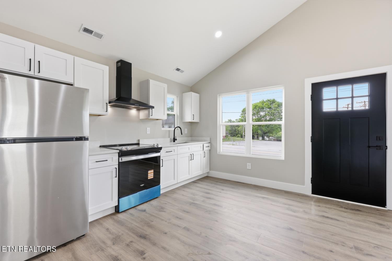 1443 Beaumont Avenue Knoxville TN 37921