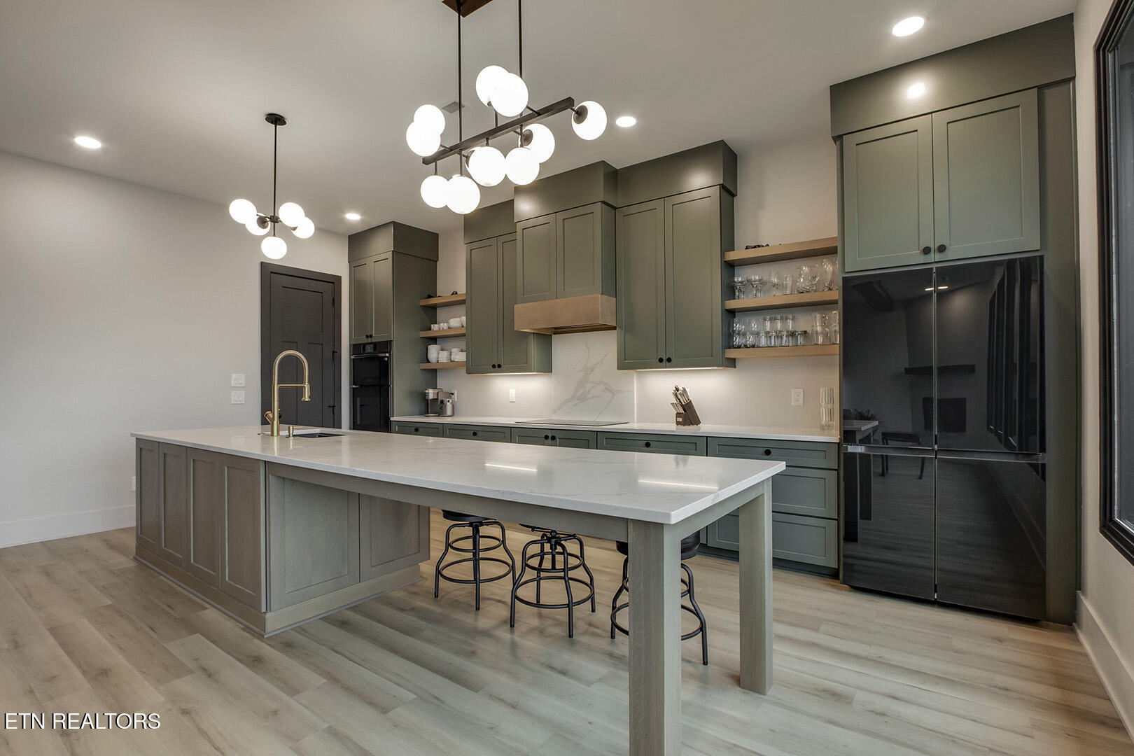 3851 Persimmon Ridge Loudon TN 37774