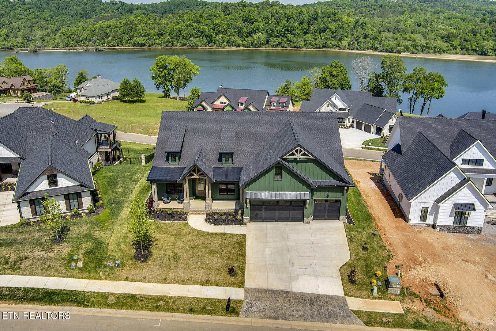3851 Persimmon Ridge Loudon TN 37774