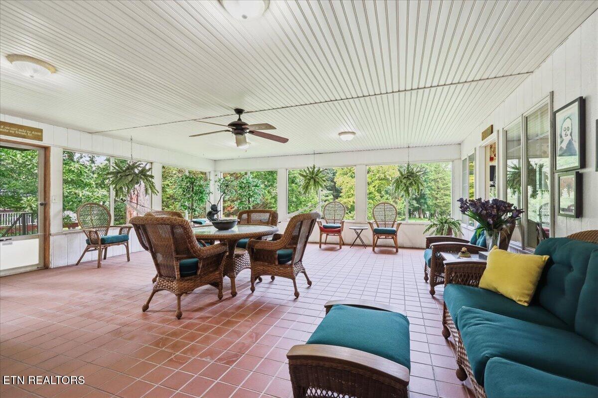 609 S Charles G Seivers Boulevard Clinton TN 37716
