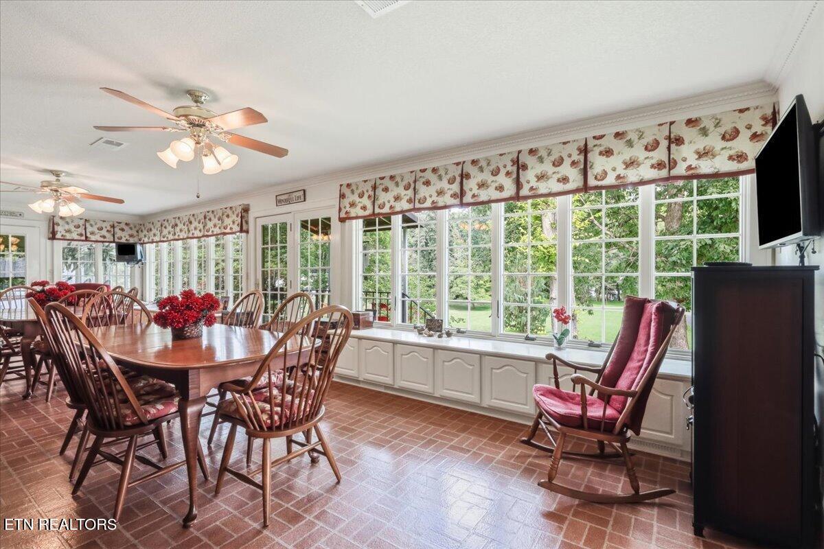 609 S Charles G Seivers Boulevard Clinton TN 37716