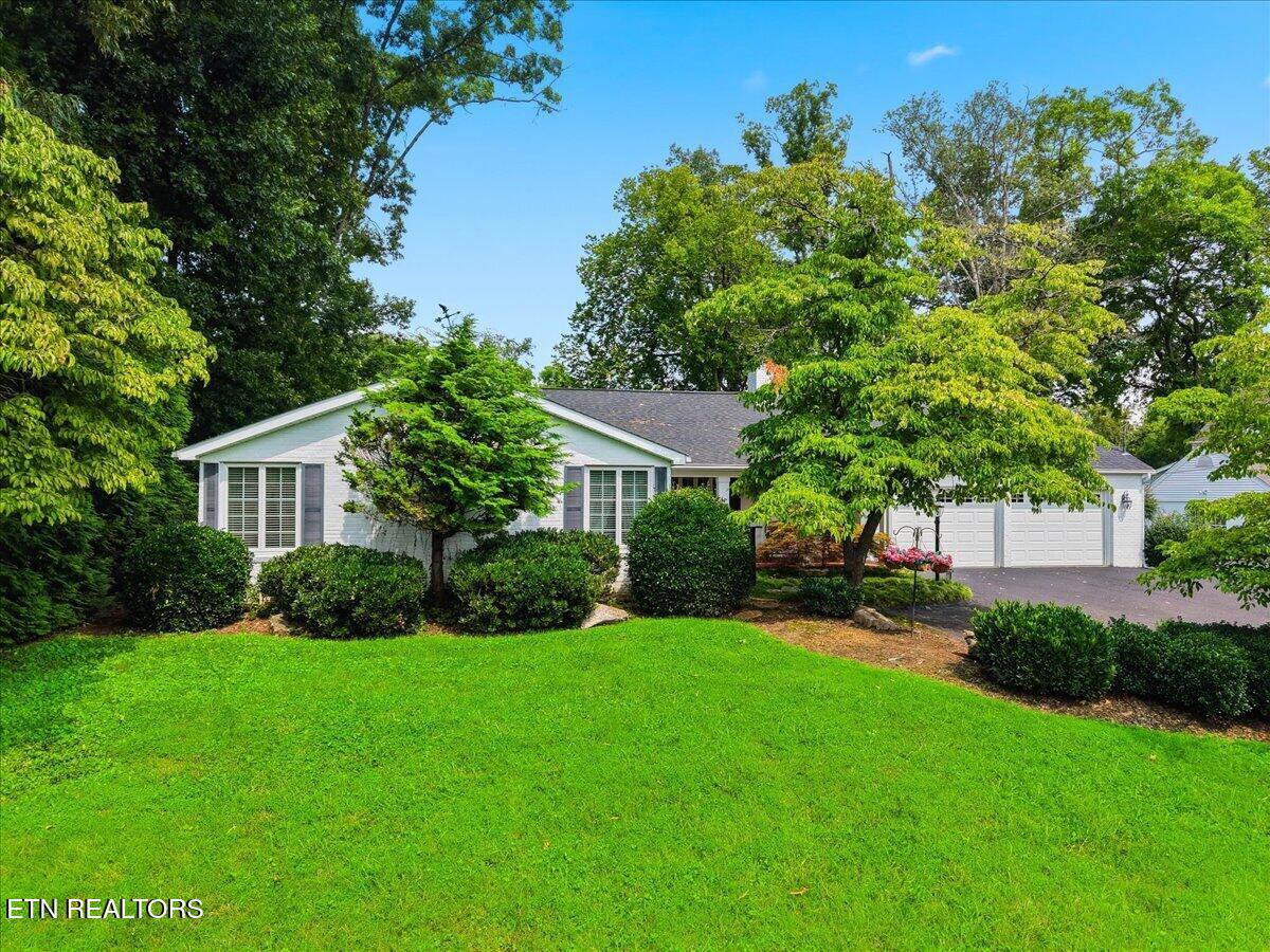 609 S Charles G Seivers Boulevard Clinton TN 37716