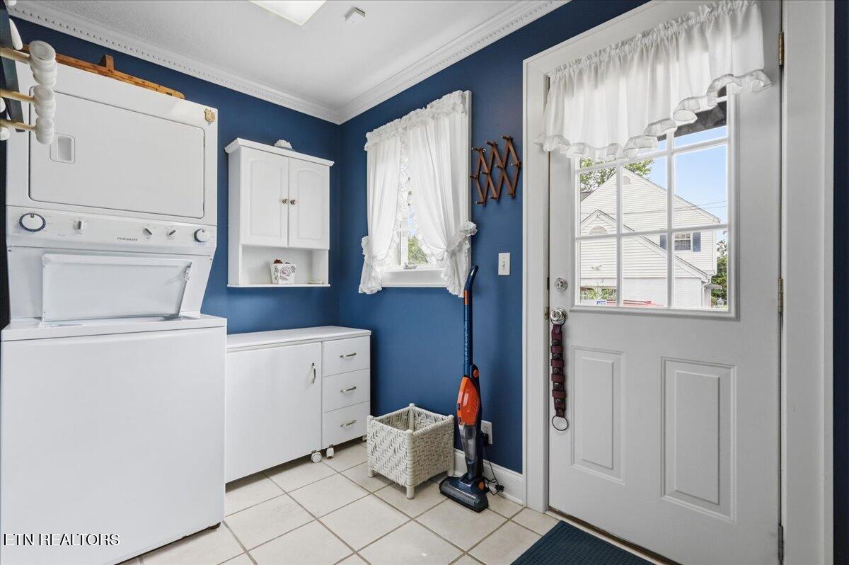 609 S Charles G Seivers Boulevard Clinton TN 37716