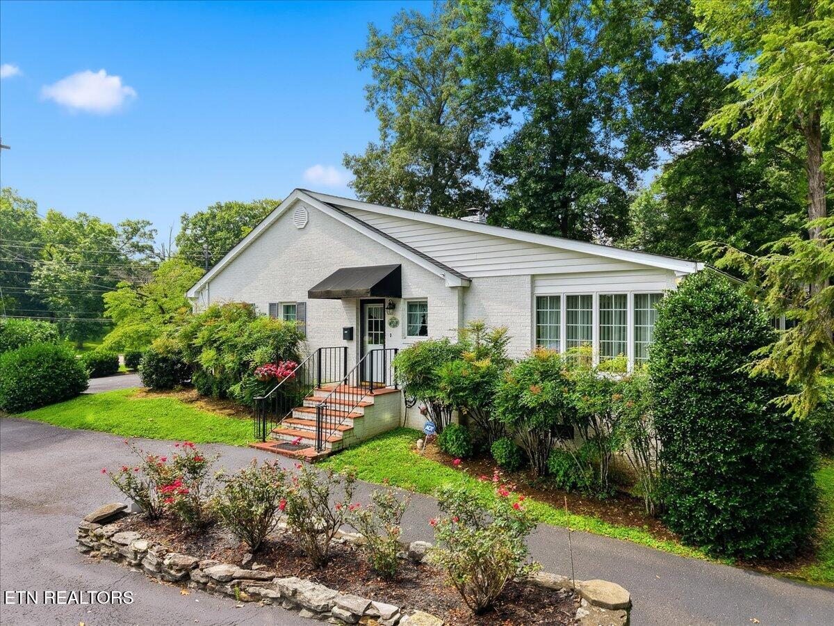 609 S Charles G Seivers Boulevard Clinton TN 37716