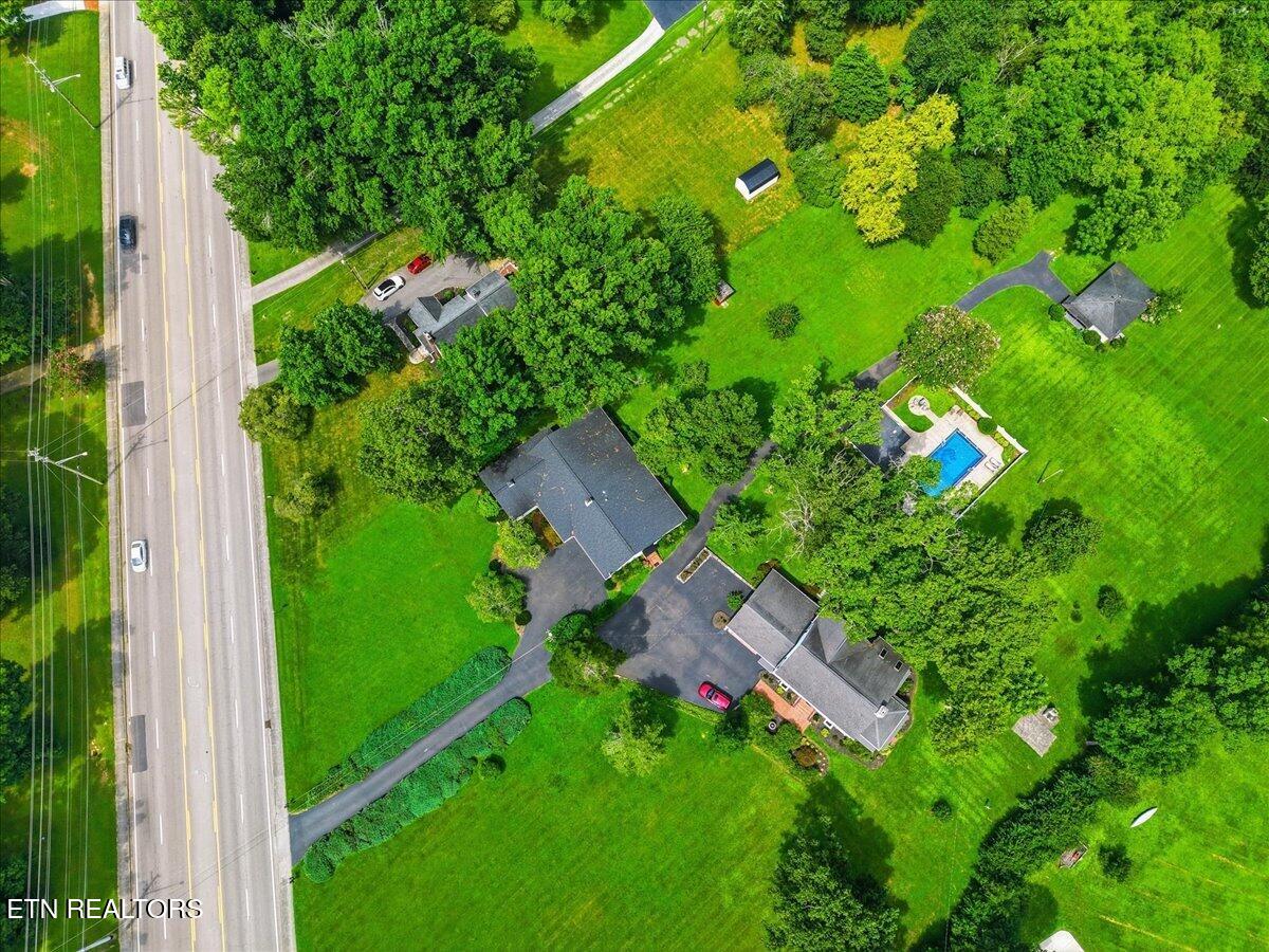 609 S Charles G Seivers Boulevard Clinton TN 37716