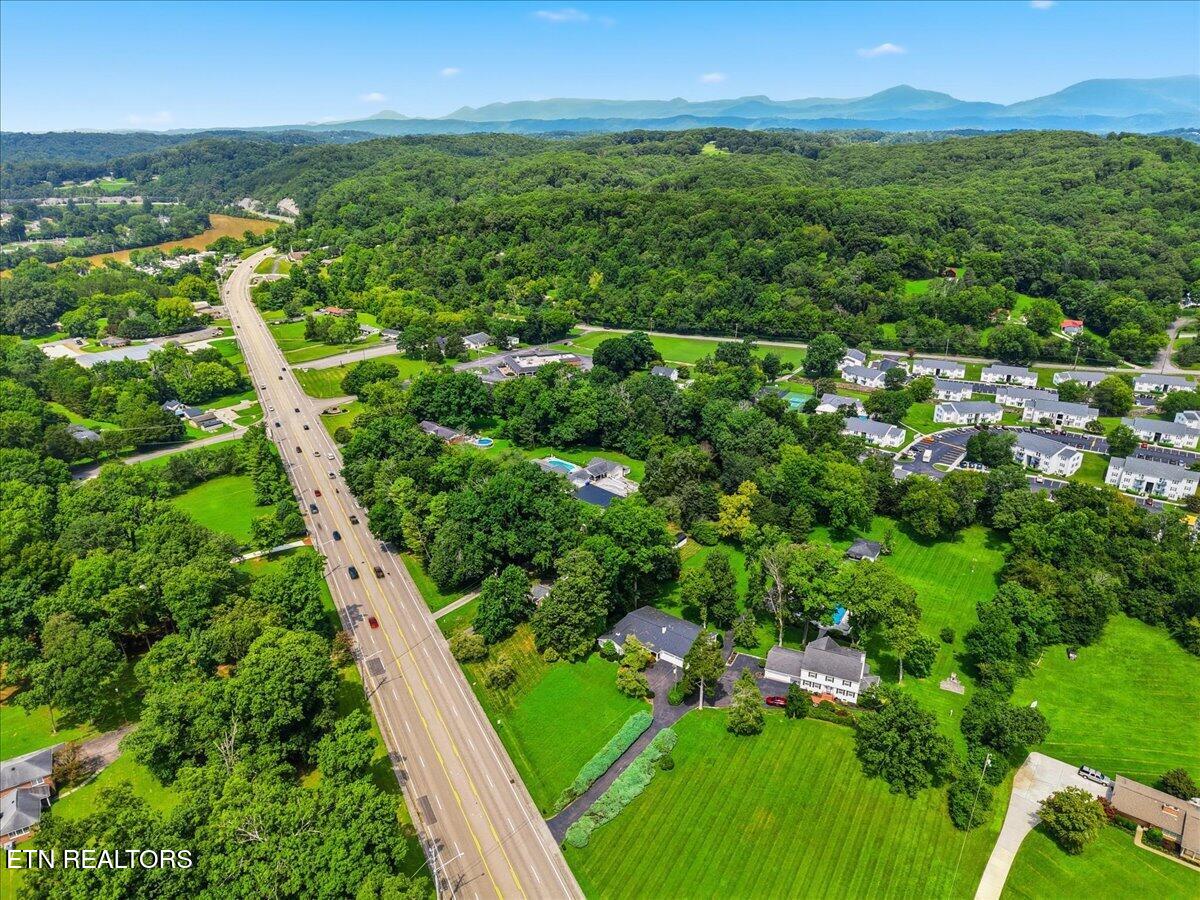 609 S Charles G Seivers Boulevard Clinton TN 37716