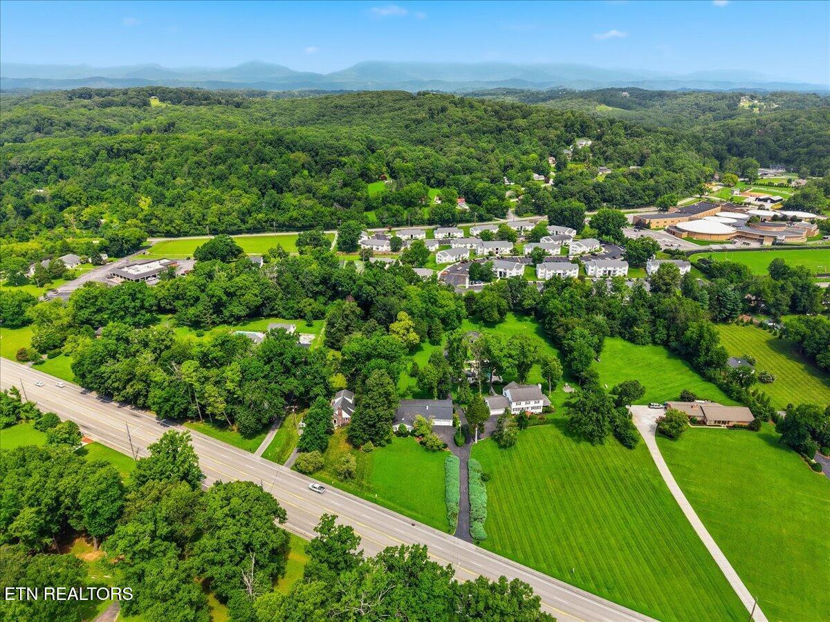 609 S Charles G Seivers Boulevard Clinton TN 37716
