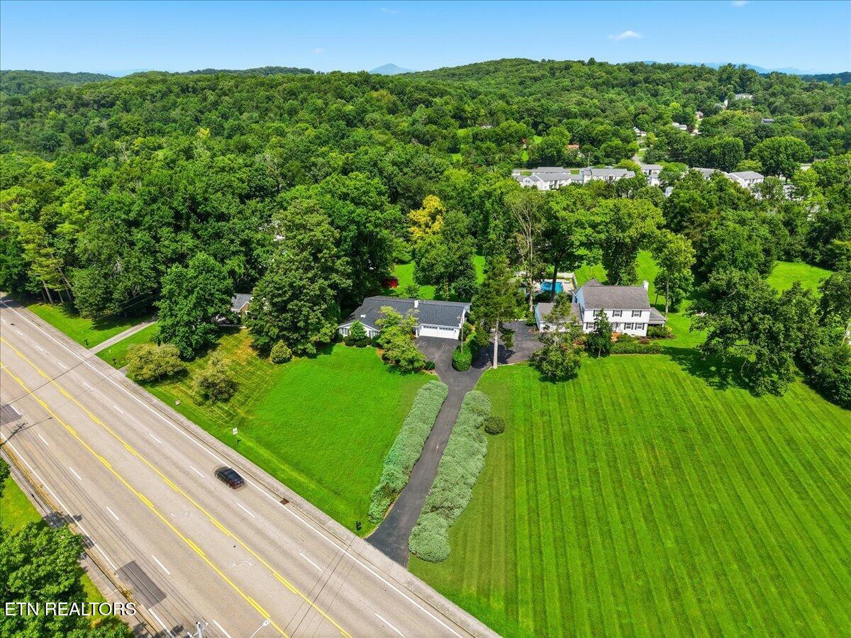 609 S Charles G Seivers Boulevard Clinton TN 37716