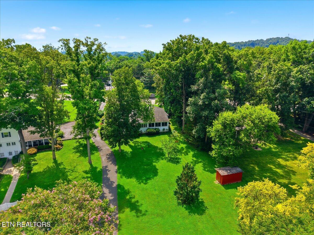 609 S Charles G Seivers Boulevard Clinton TN 37716