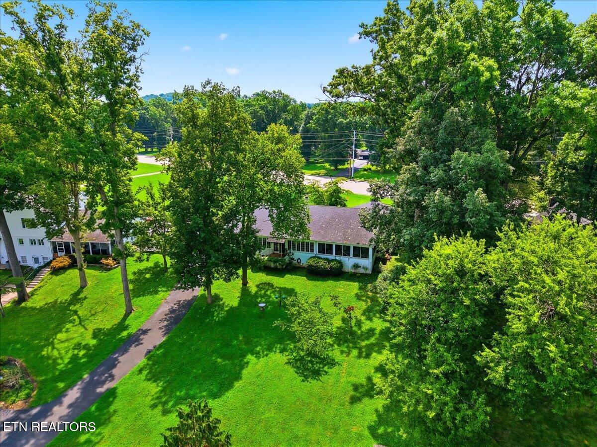 609 S Charles G Seivers Boulevard Clinton TN 37716