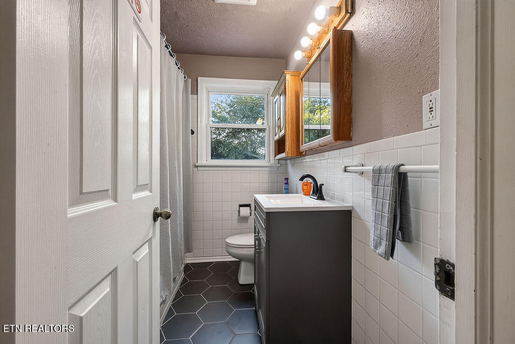 3104 Luwana Lane Knoxville TN 37917