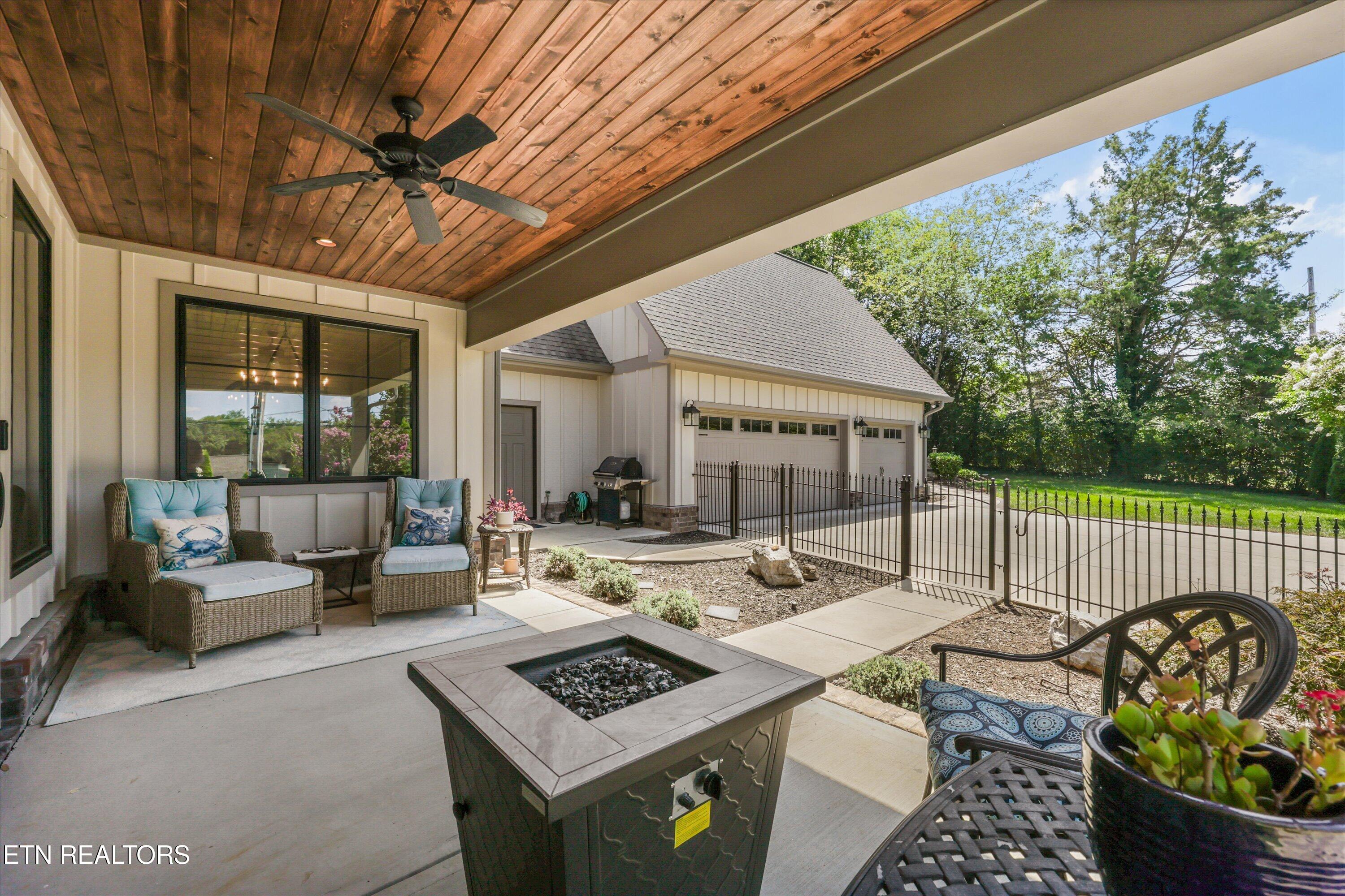 11526 Cottage Creek Lane Knoxville TN 37934