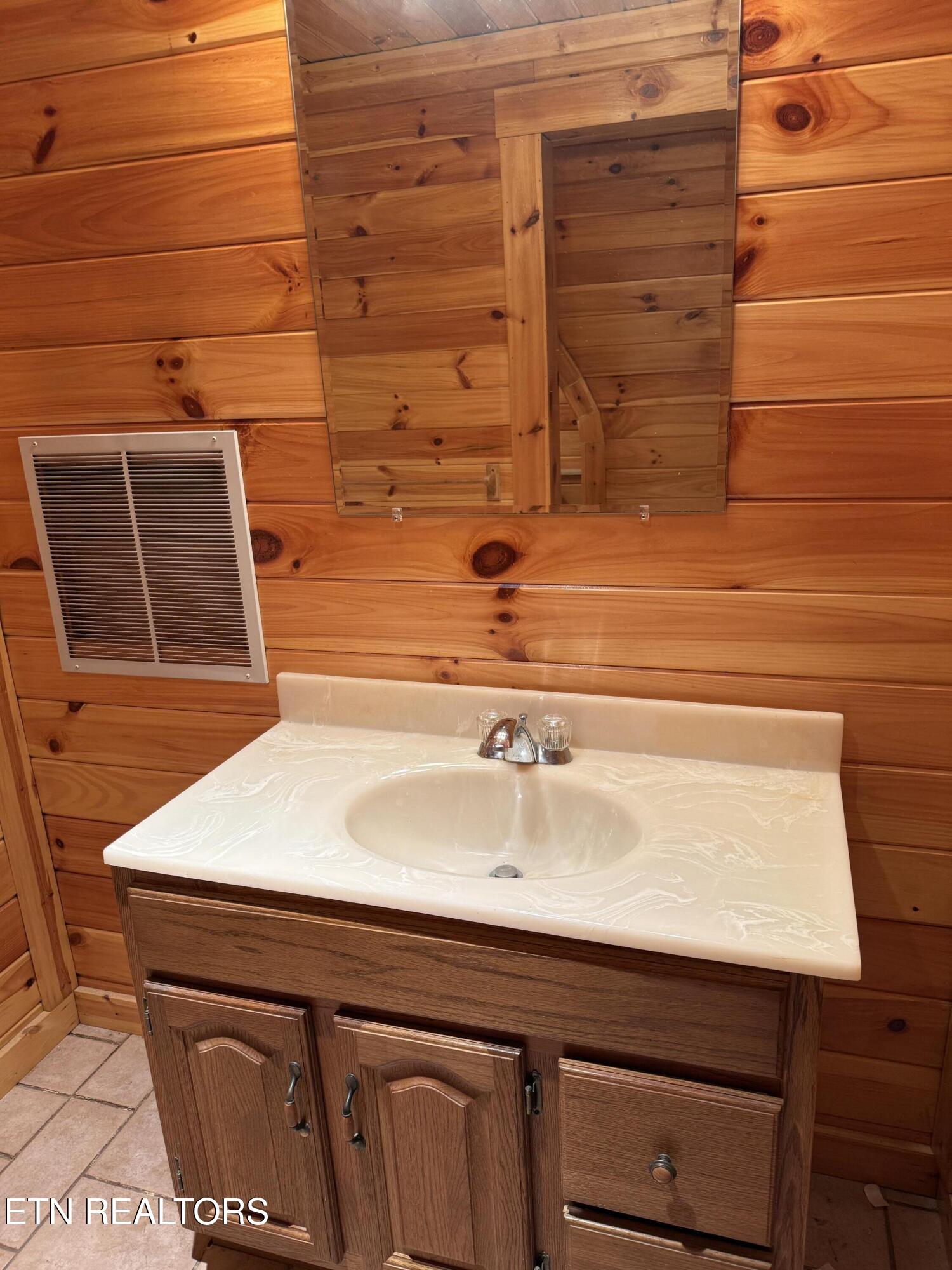 125 Brown Road Ten Mile TN 37880