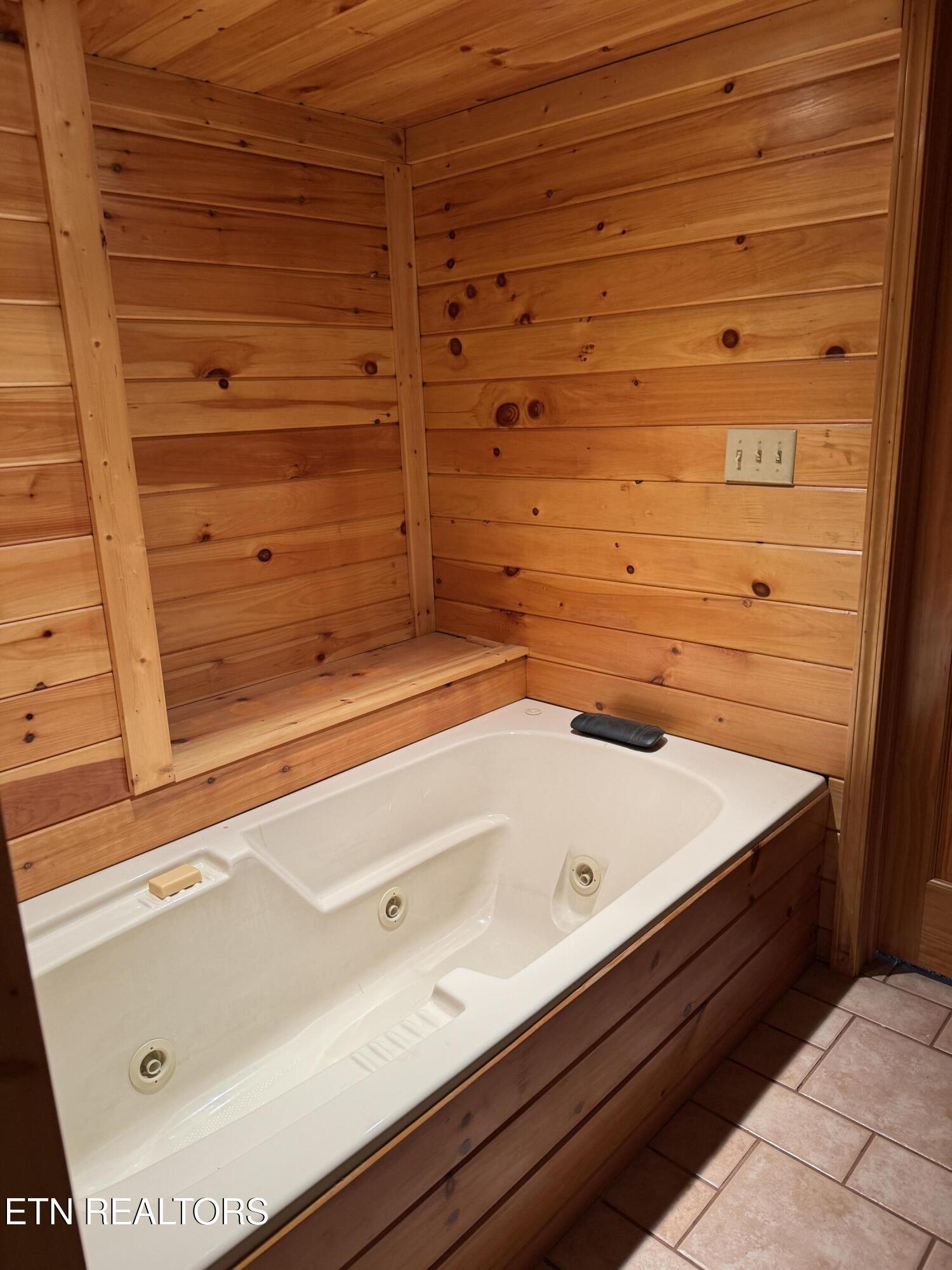 125 Brown Road Ten Mile TN 37880