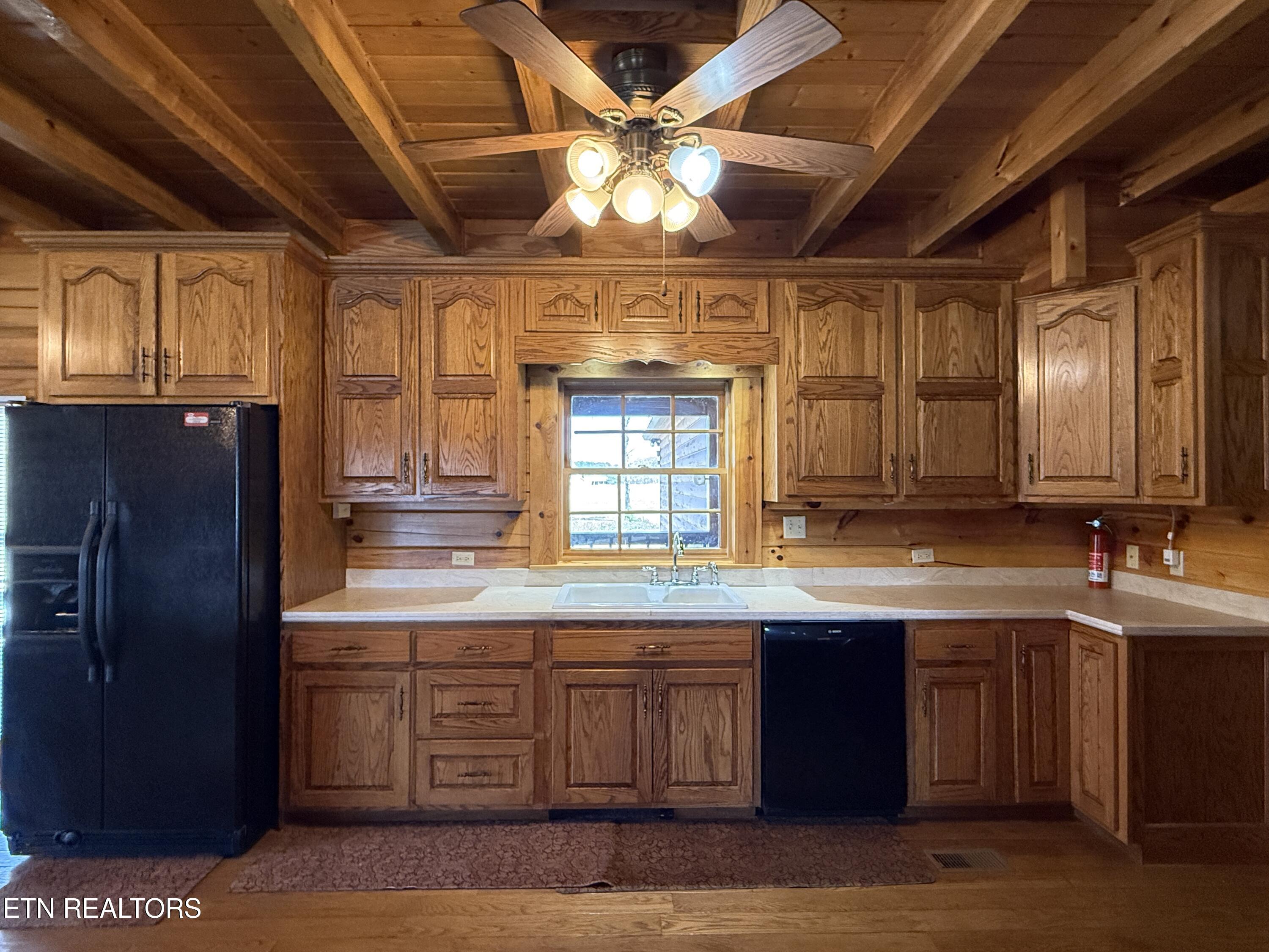 125 Brown Road Ten Mile TN 37880