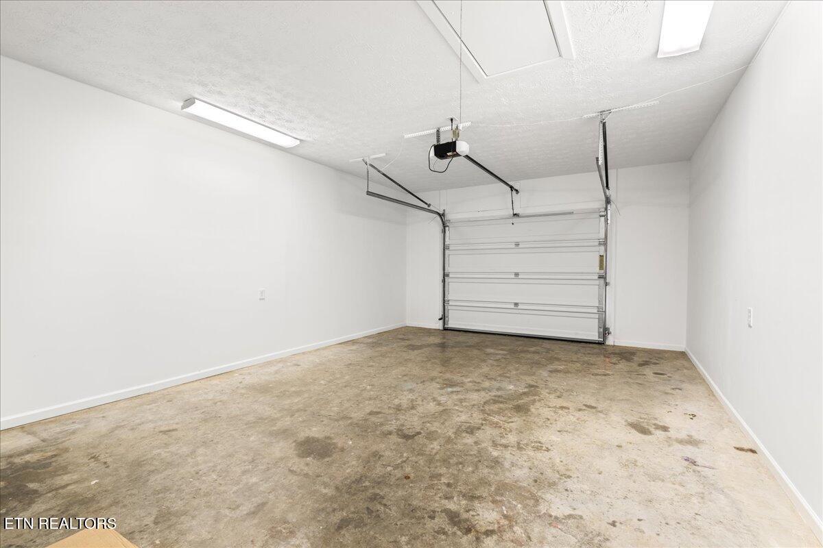 112 Margaret Lane Jacksboro TN 37757