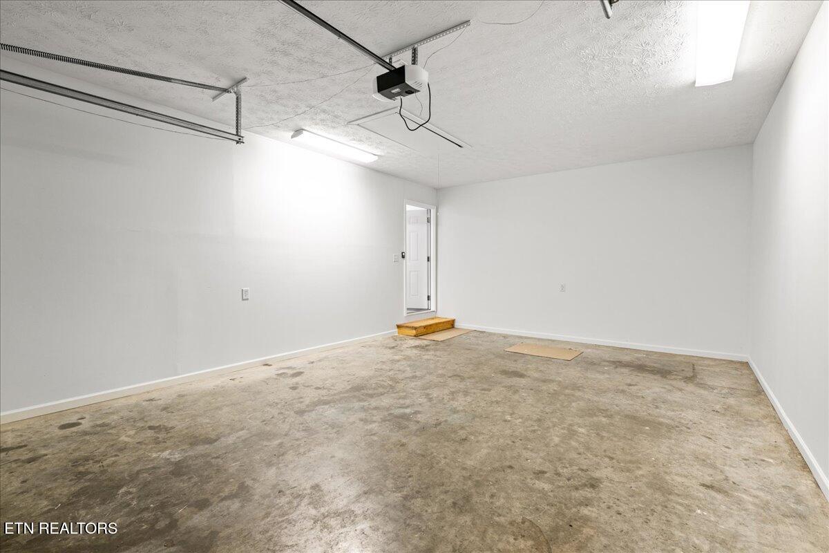 112 Margaret Lane Jacksboro TN 37757