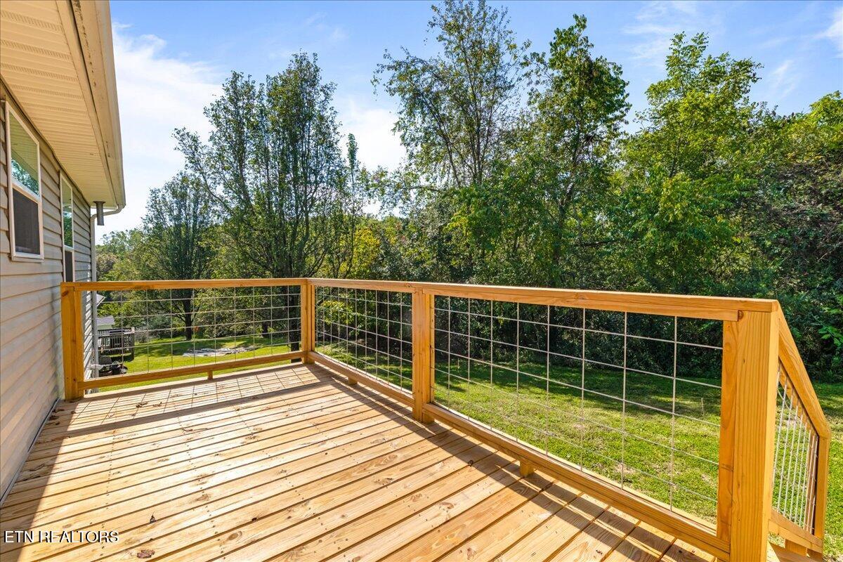 112 Margaret Lane Jacksboro TN 37757