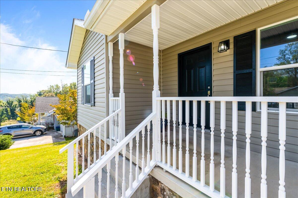 112 Margaret Lane Jacksboro TN 37757