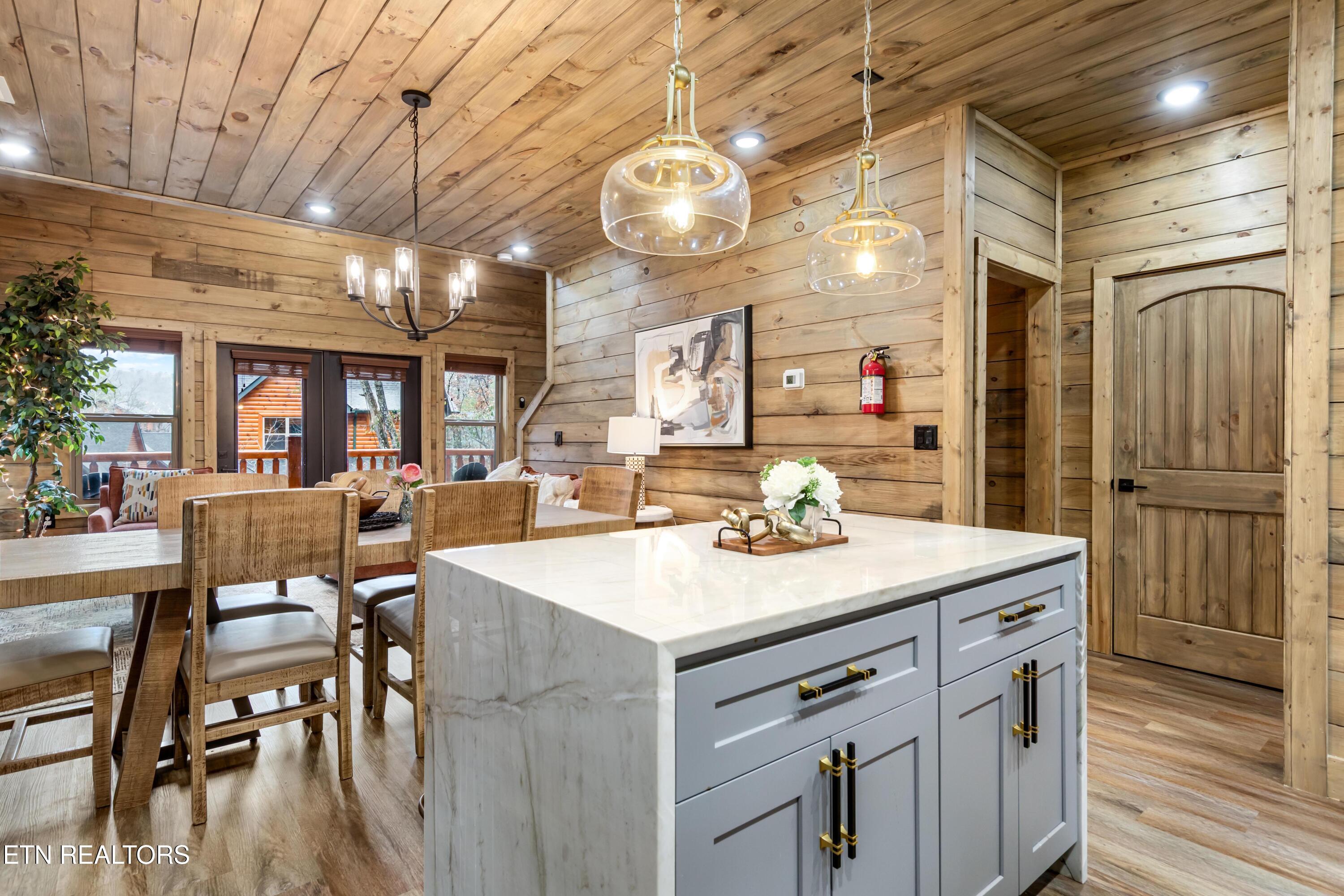 2119 Valley Creek Way Pigeon Forge TN 37862