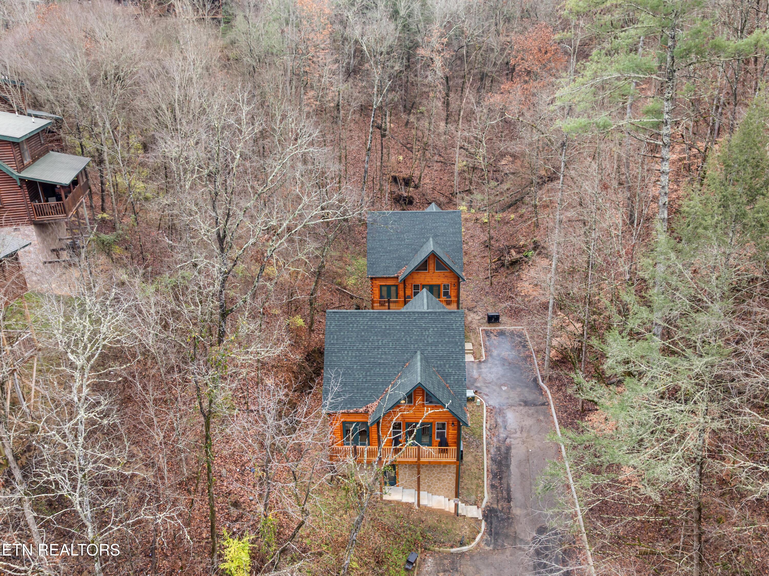 2119 Valley Creek Way Pigeon Forge TN 37862