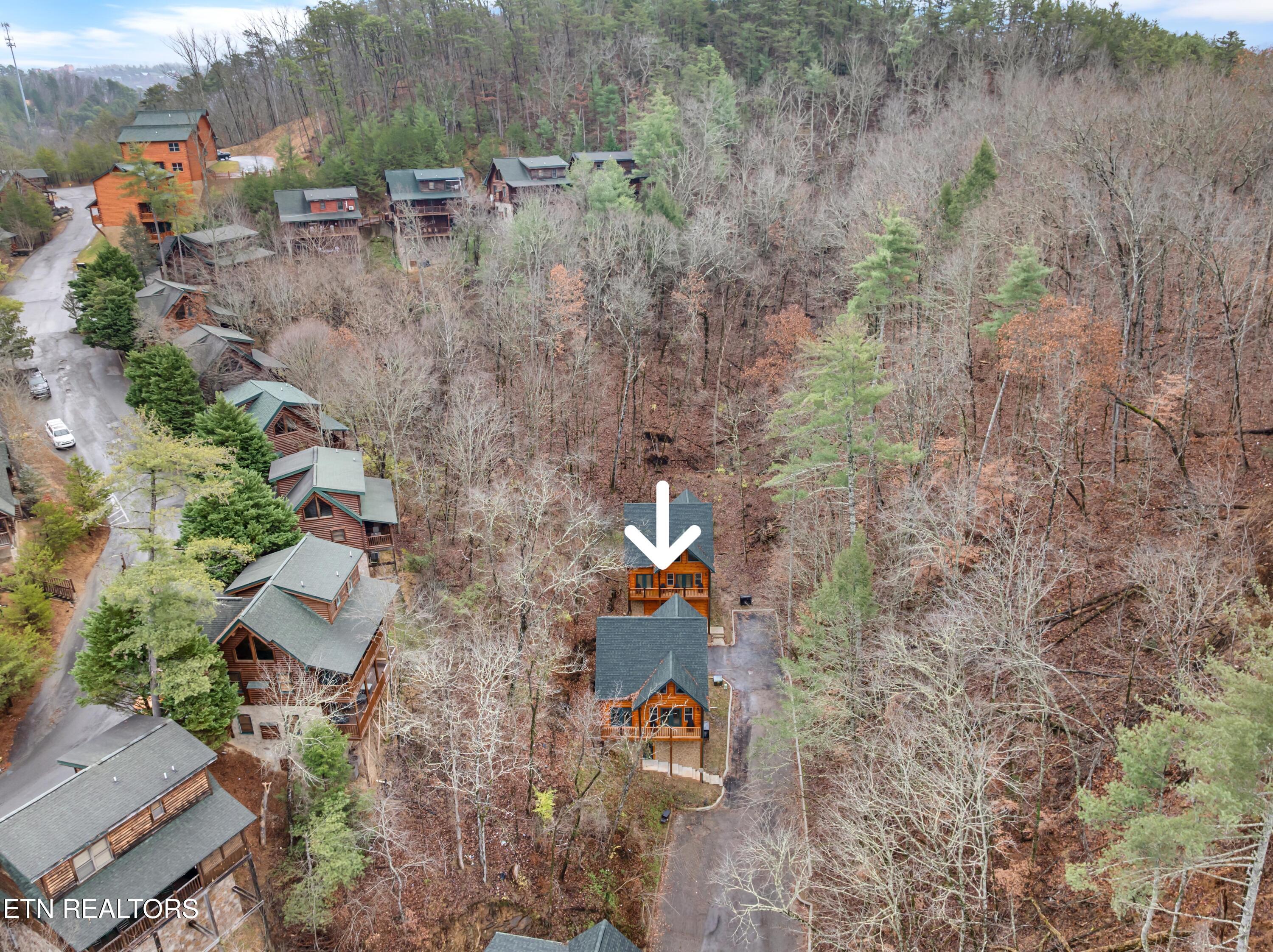 2119 Valley Creek Way Pigeon Forge TN 37862