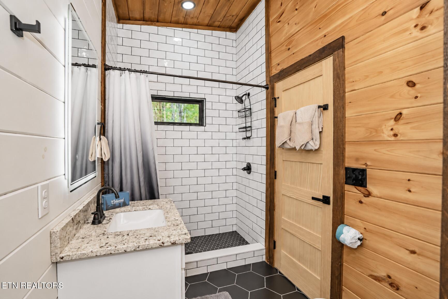 3009 Meadow View Road Sevierville TN 37862