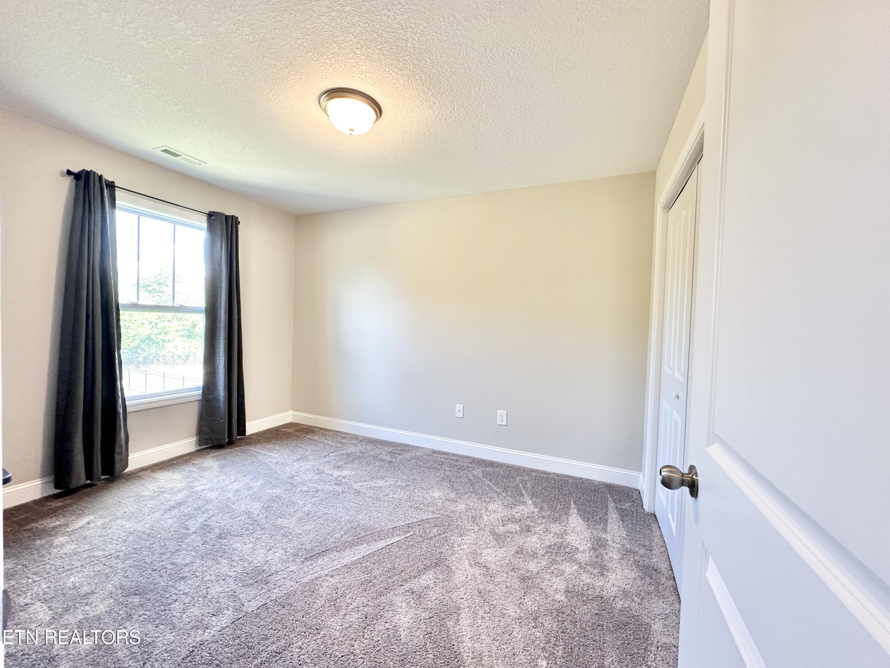 2110 Tributary Drive Sevierville TN 37876
