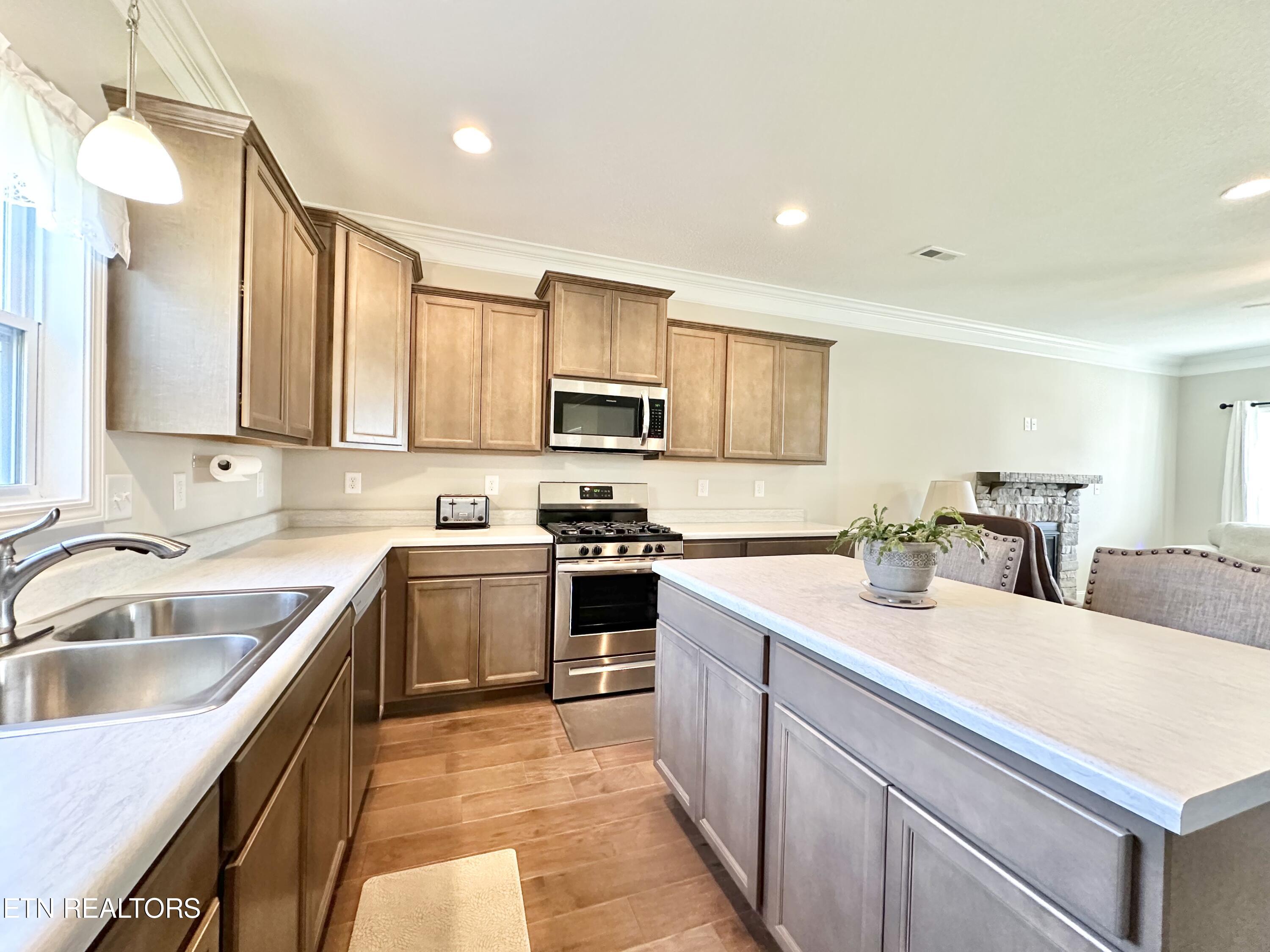 2110 Tributary Drive Sevierville TN 37876
