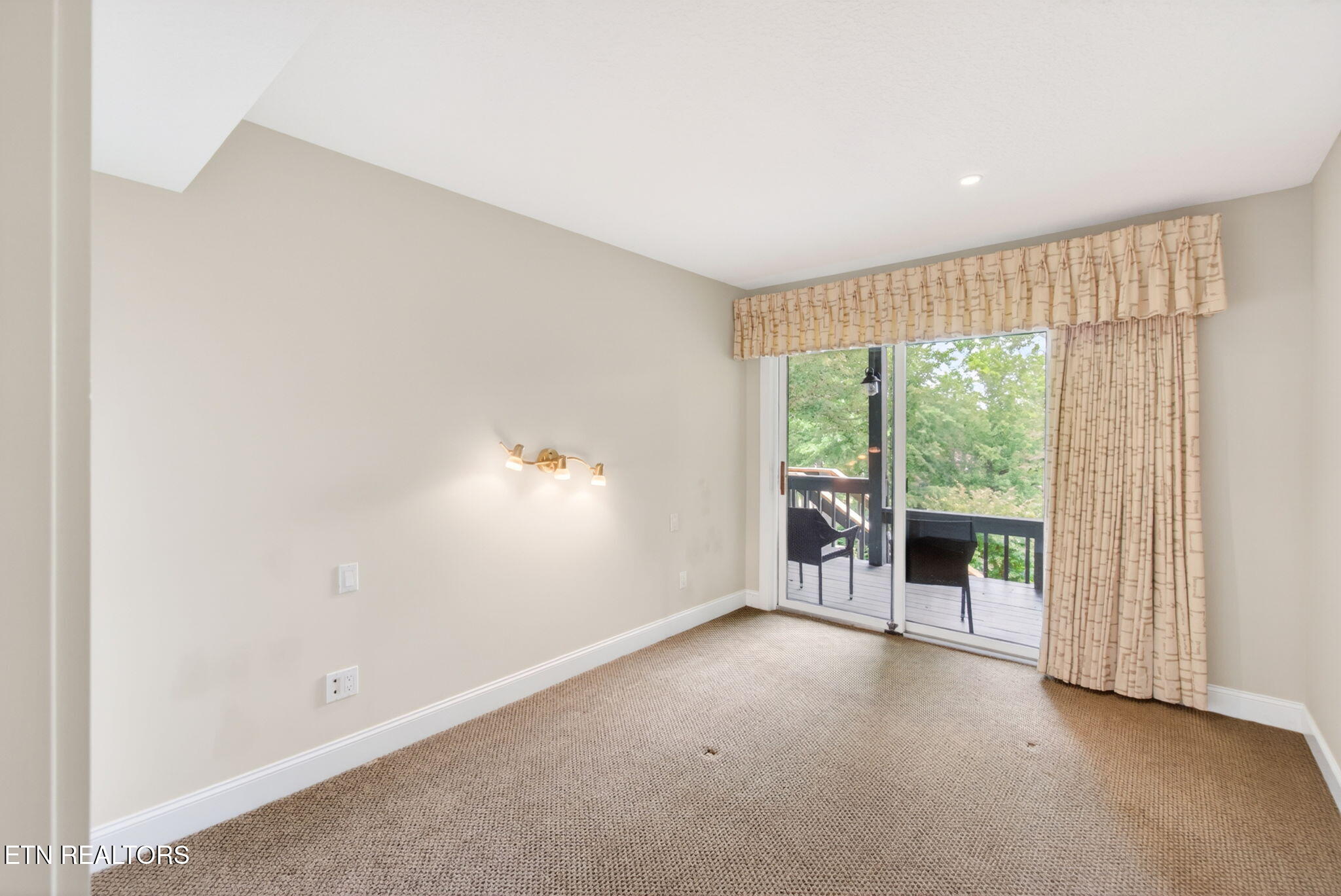 150 Lynhurst Drive Crossville TN 38558