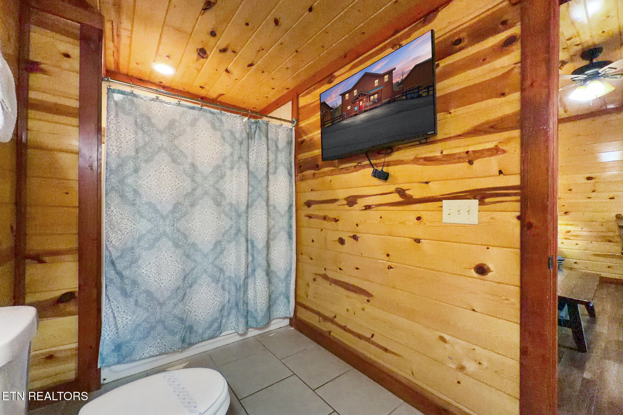 4359 Forest Ridge Way Pigeon Forge TN 37863