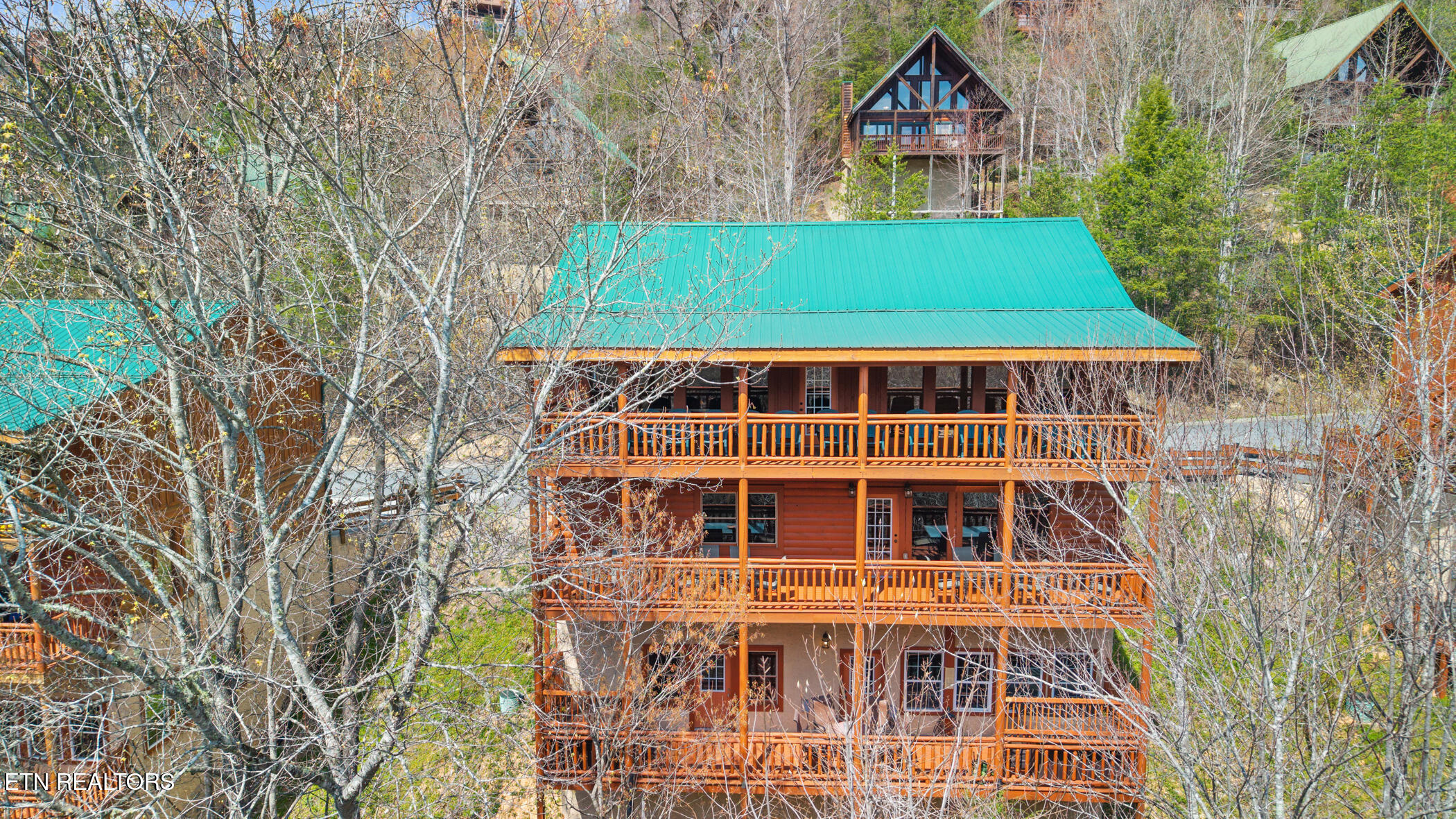 4359 Forest Ridge Way Pigeon Forge TN 37863