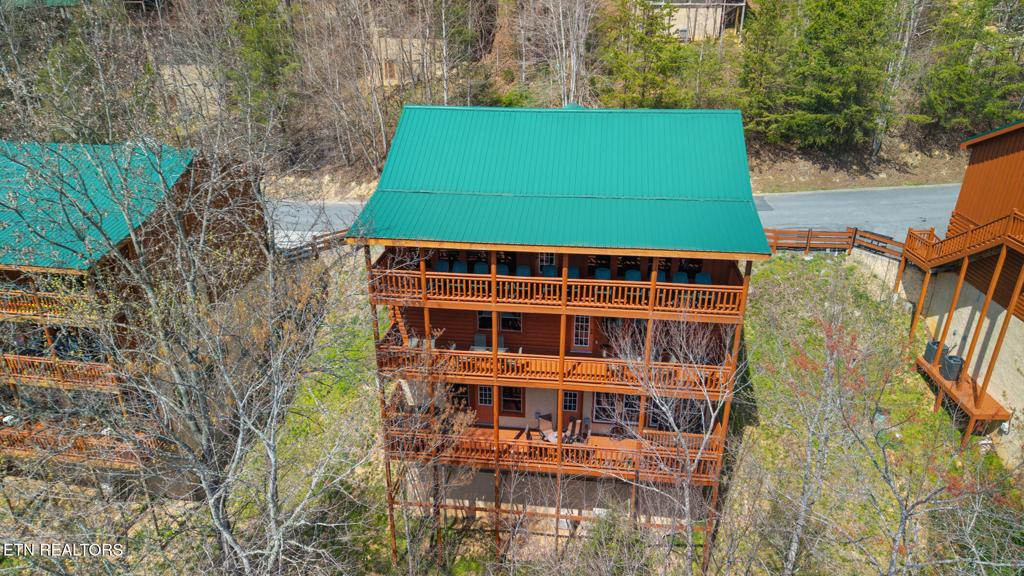 4359 Forest Ridge Way Pigeon Forge TN 37863