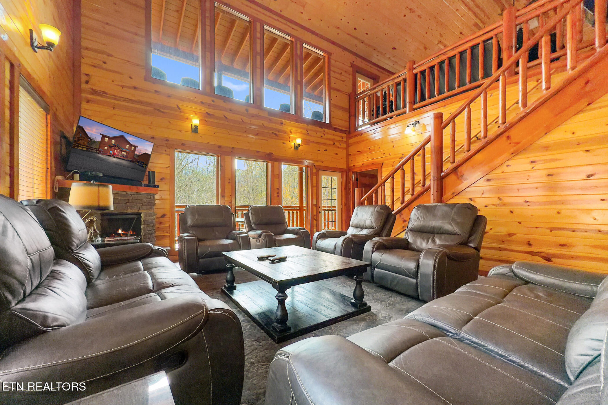 4359 Forest Ridge Way Pigeon Forge TN 37863