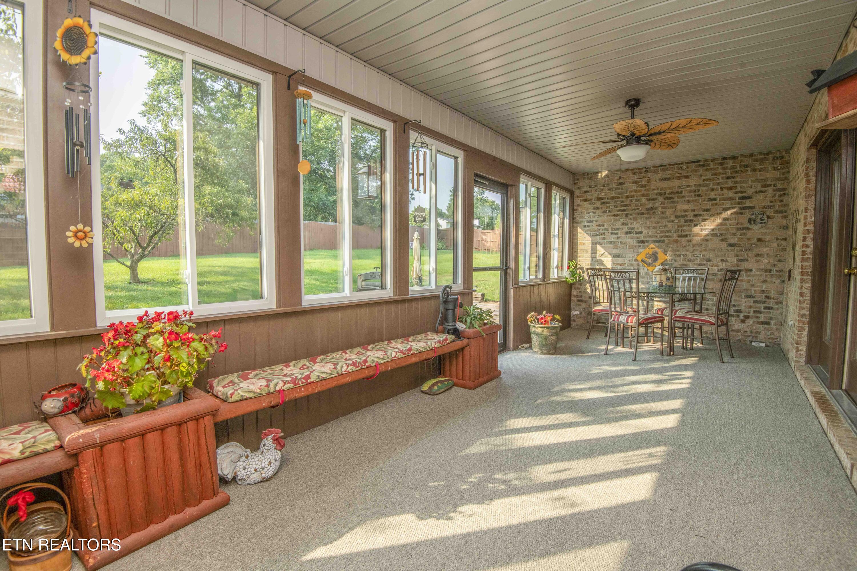 1217 Topside Road Louisville TN 37777