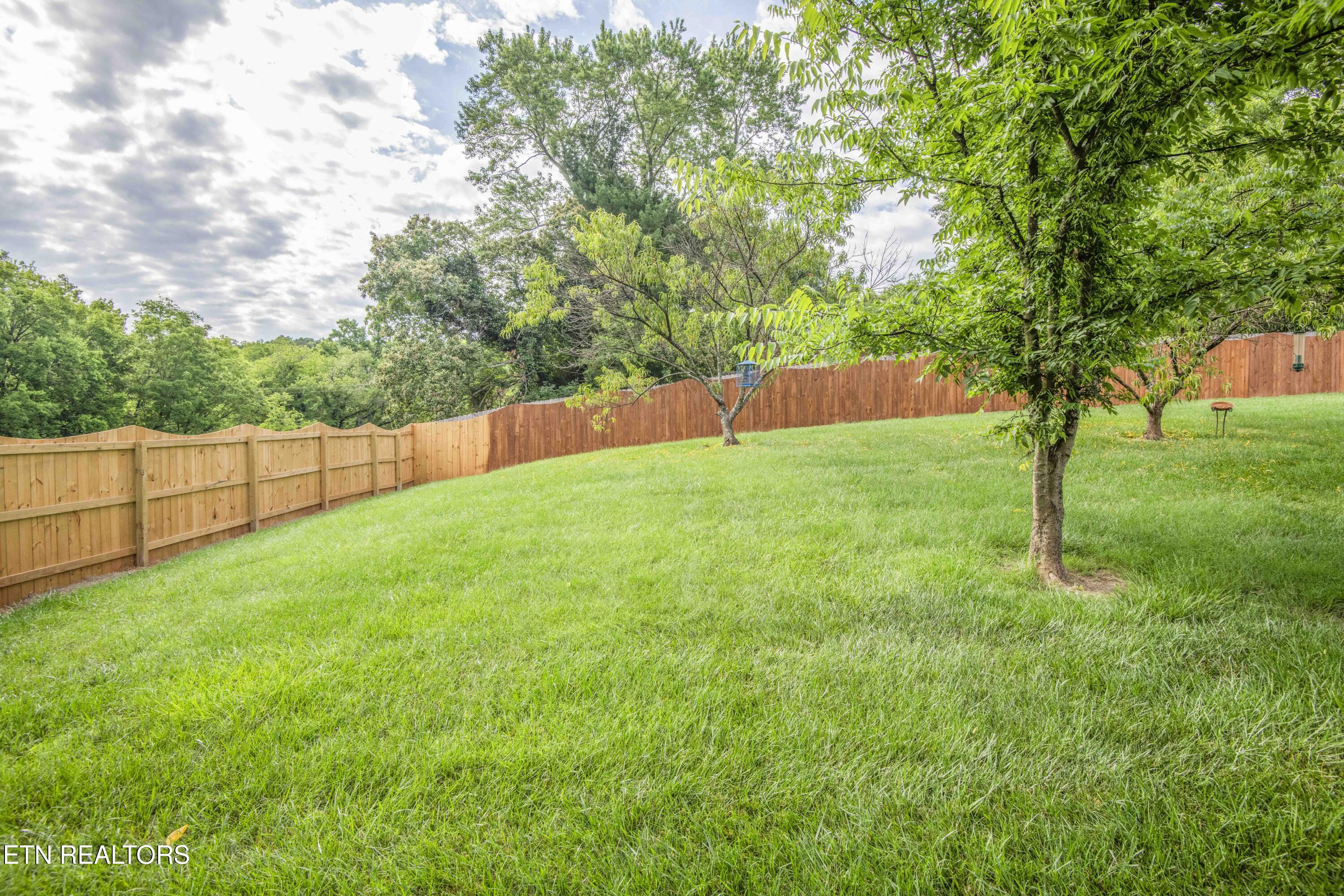1217 Topside Road Louisville TN 37777