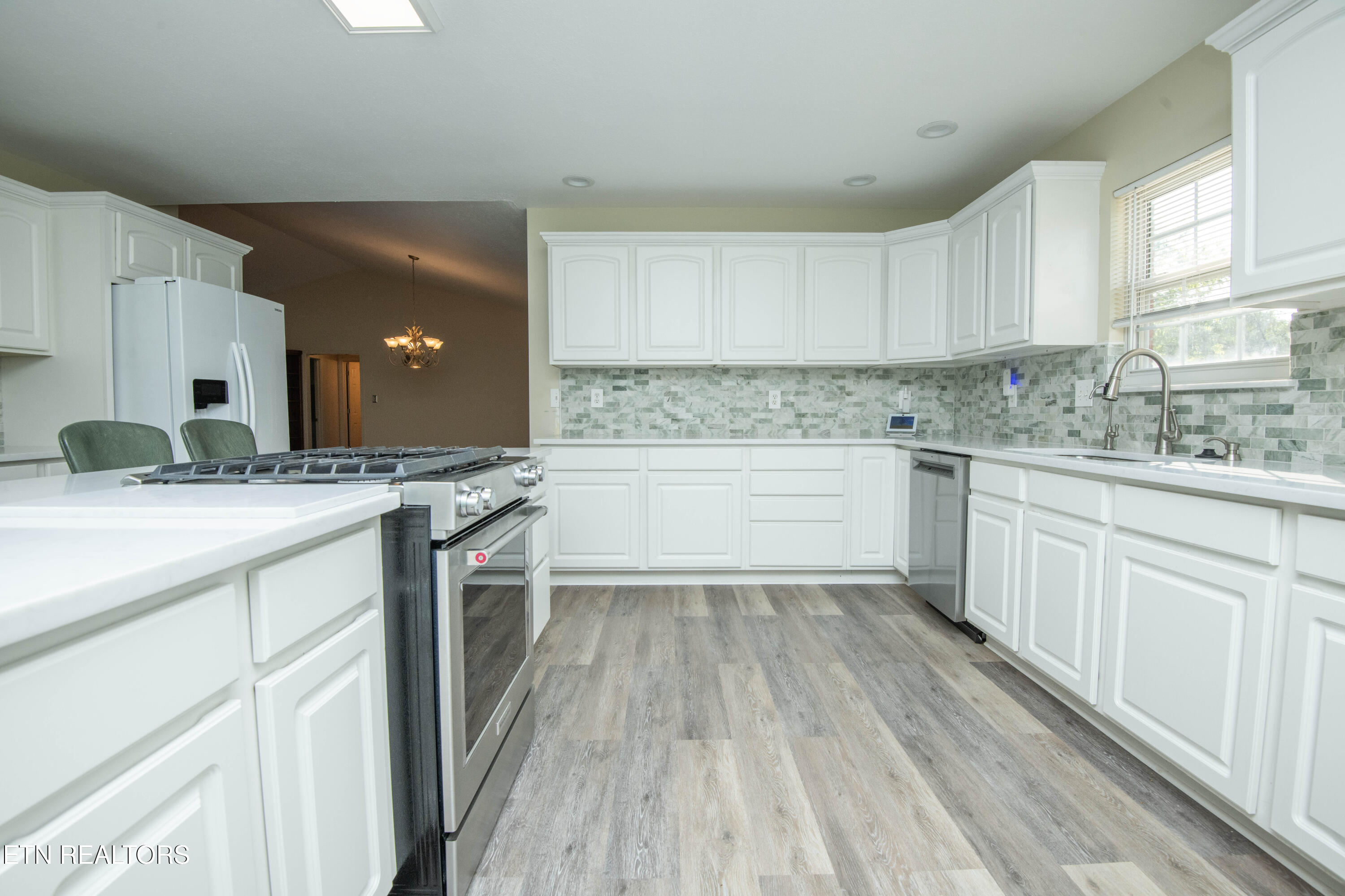 1217 Topside Road Louisville TN 37777