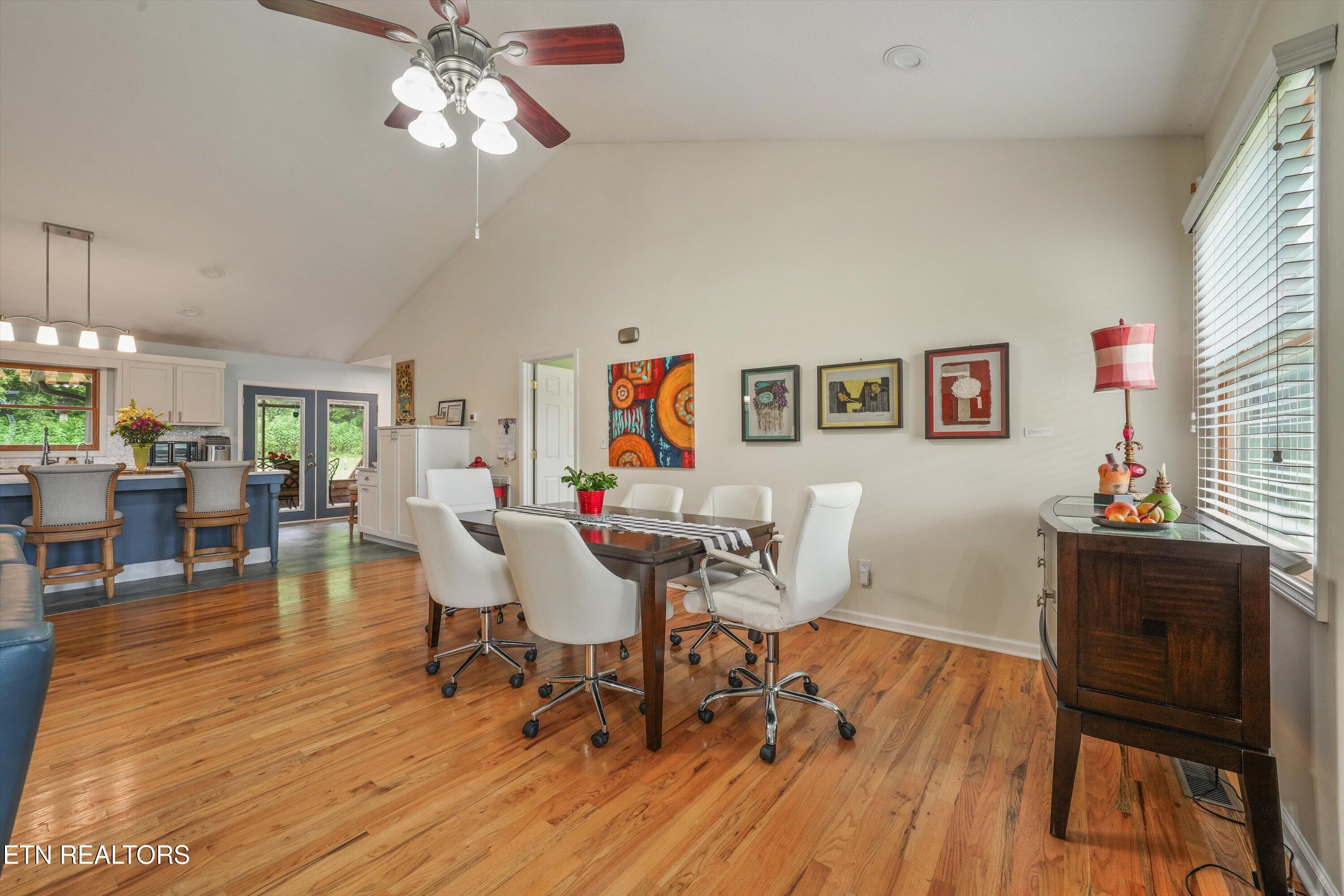 2939 Deep River Drive Sevierville TN 37876