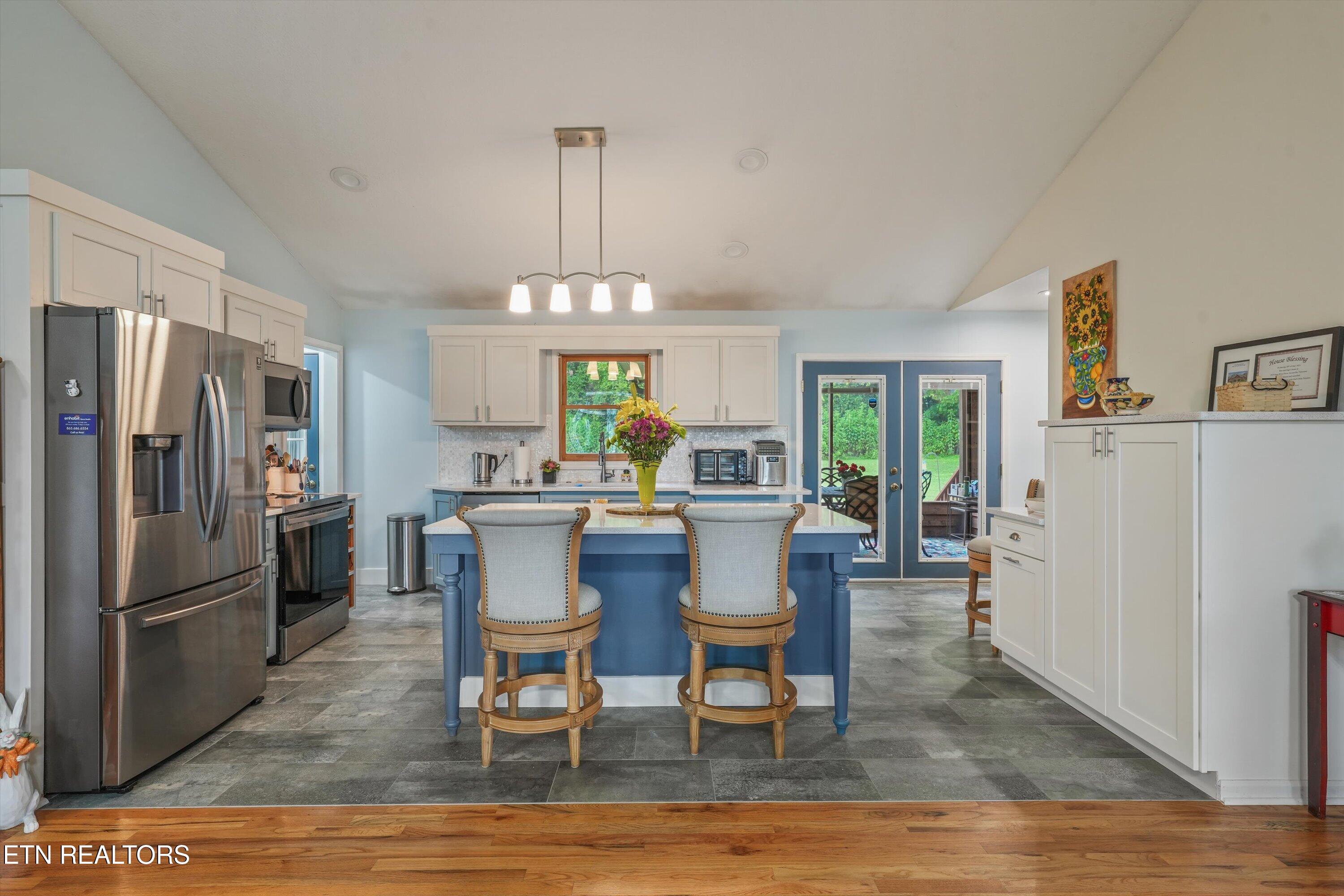 2939 Deep River Drive Sevierville TN 37876