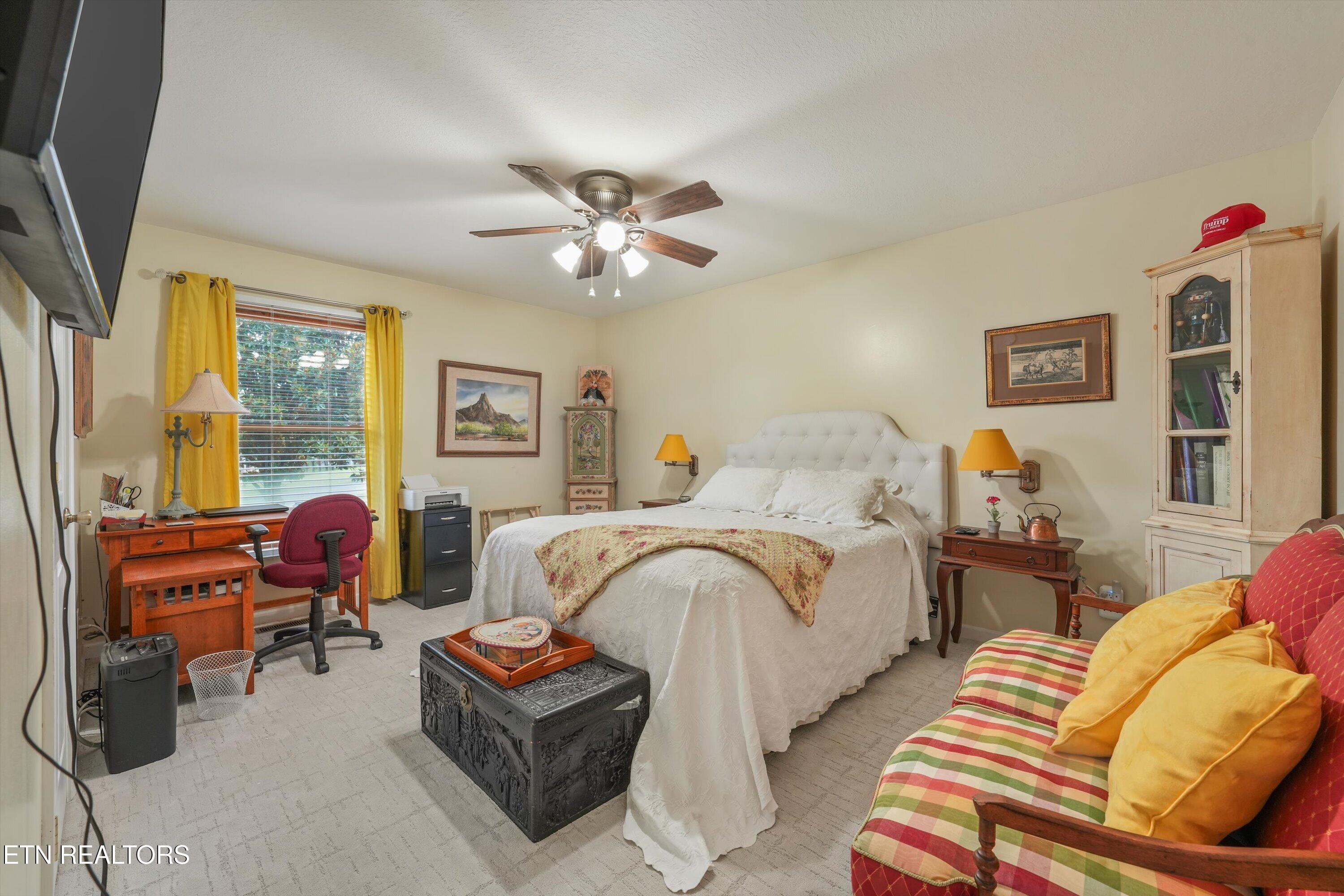 2939 Deep River Drive Sevierville TN 37876