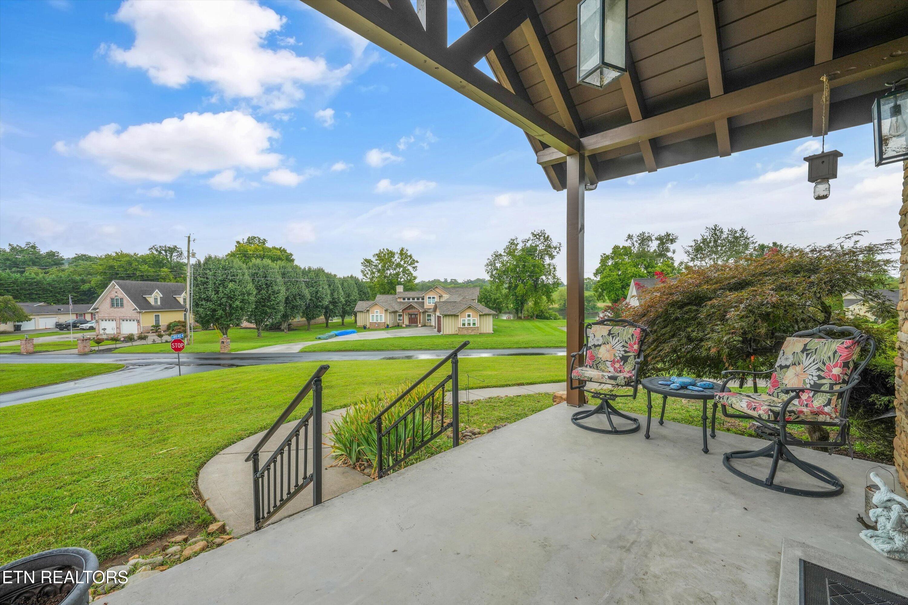 2939 Deep River Drive Sevierville TN 37876