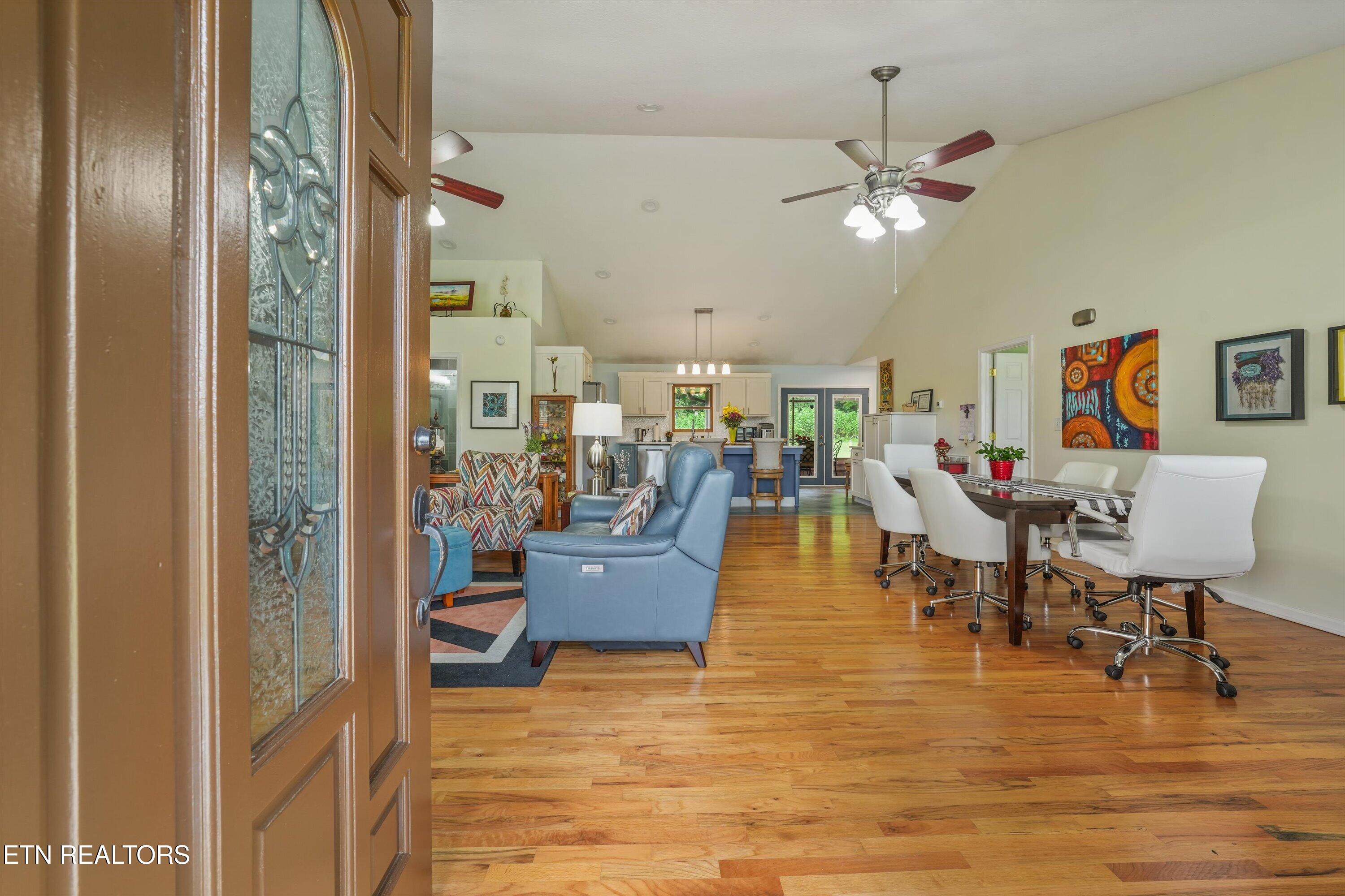2939 Deep River Drive Sevierville TN 37876