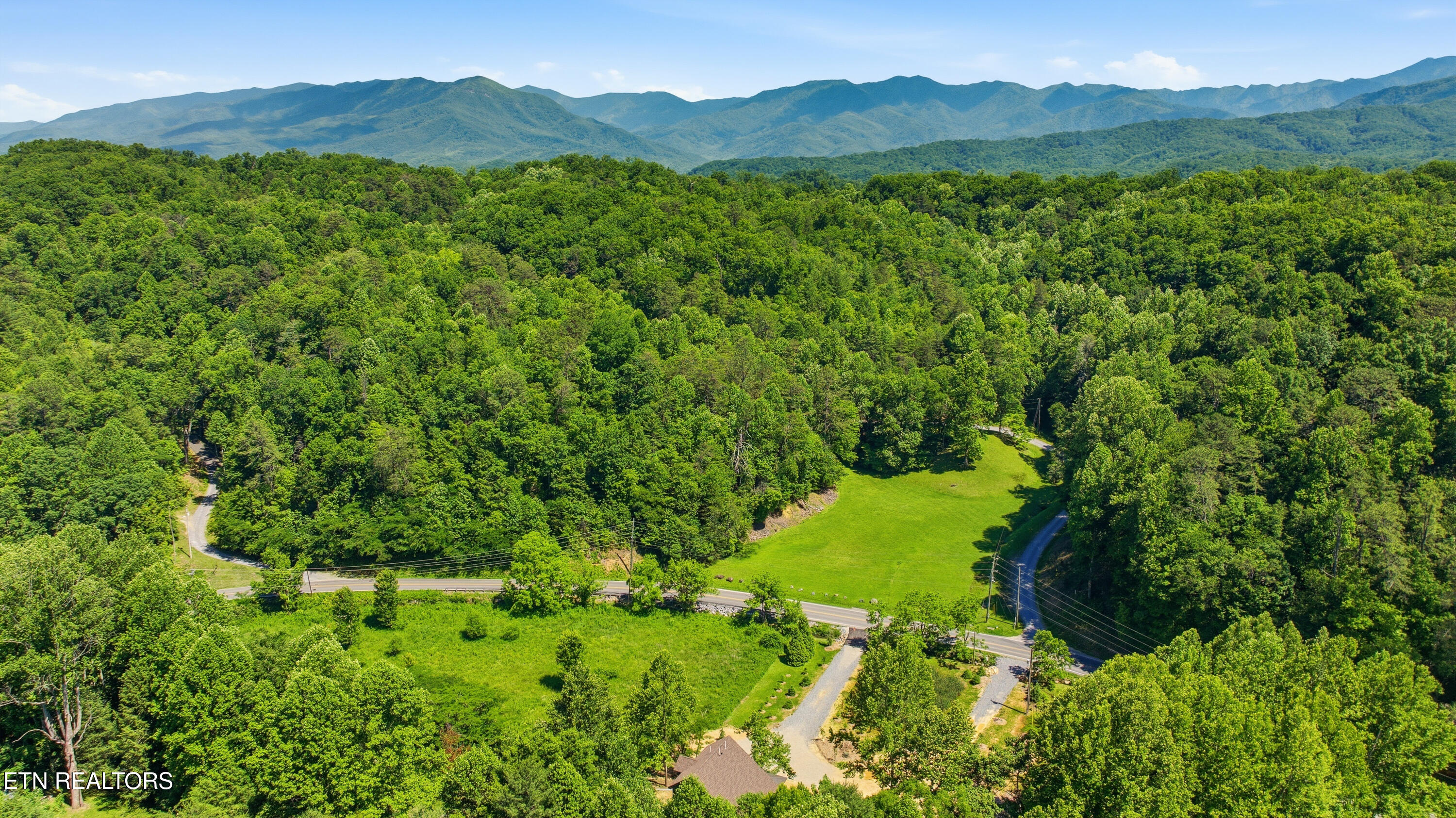 905 Glades Road Gatlinburg TN 37738