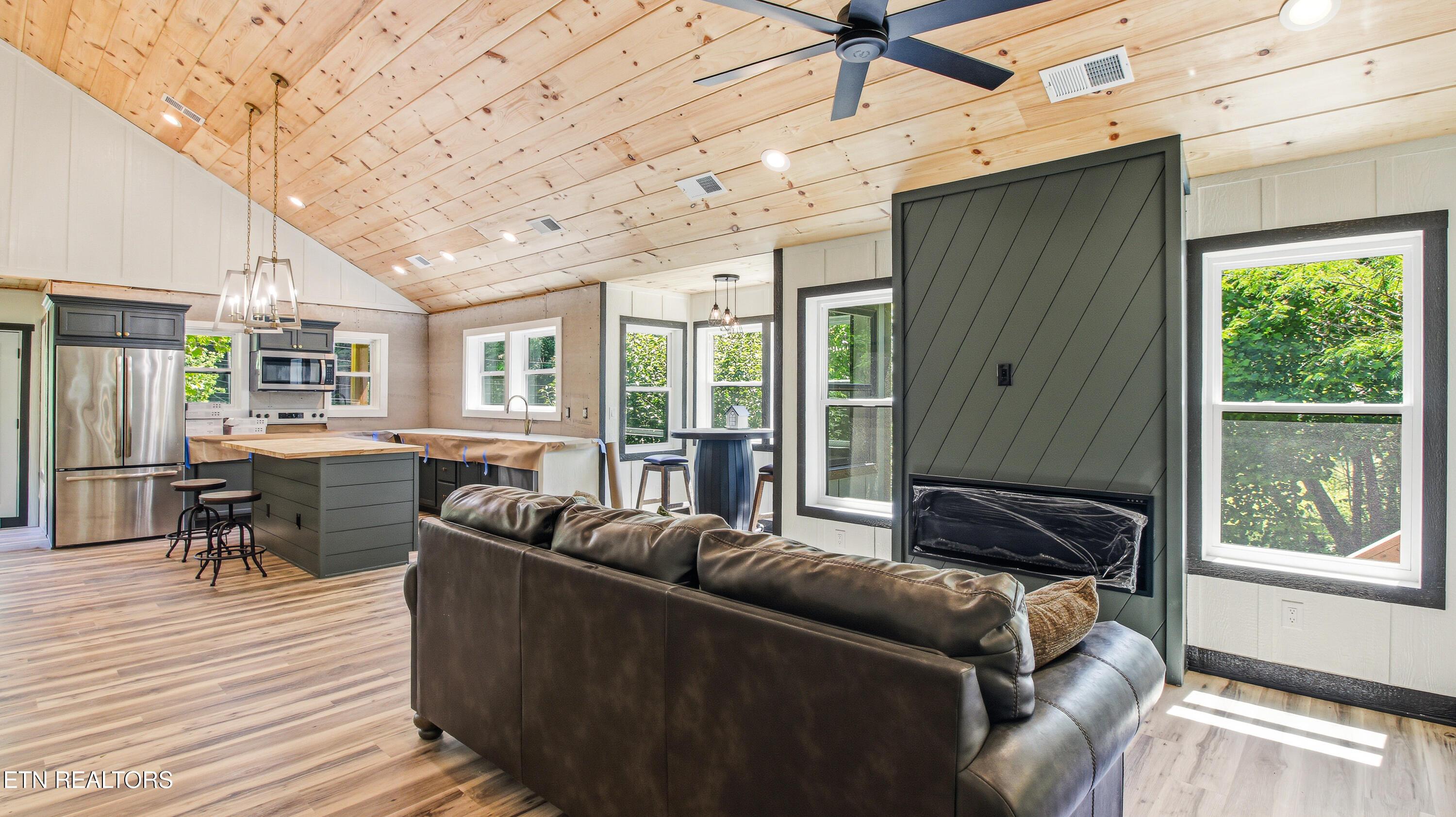 905 Glades Road Gatlinburg TN 37738