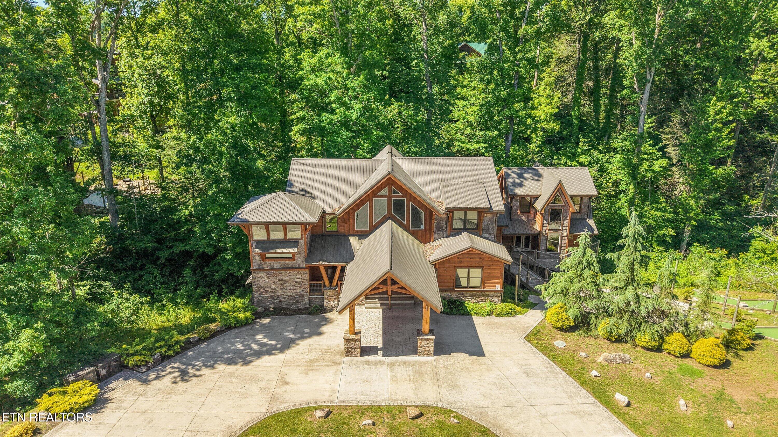2716 Dayne Drive Sevierville TN 37876