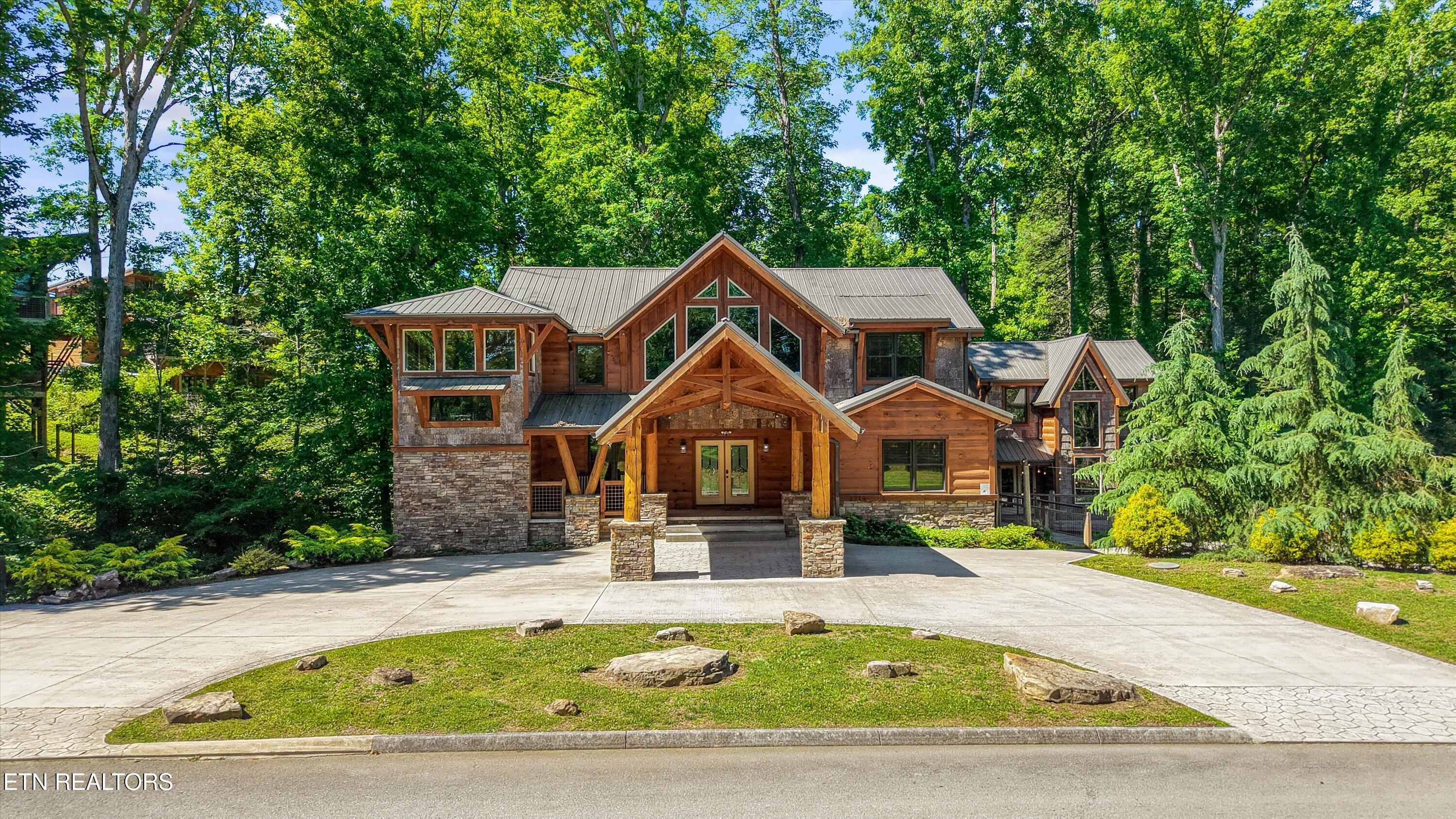 2716 Dayne Drive Sevierville TN 37876