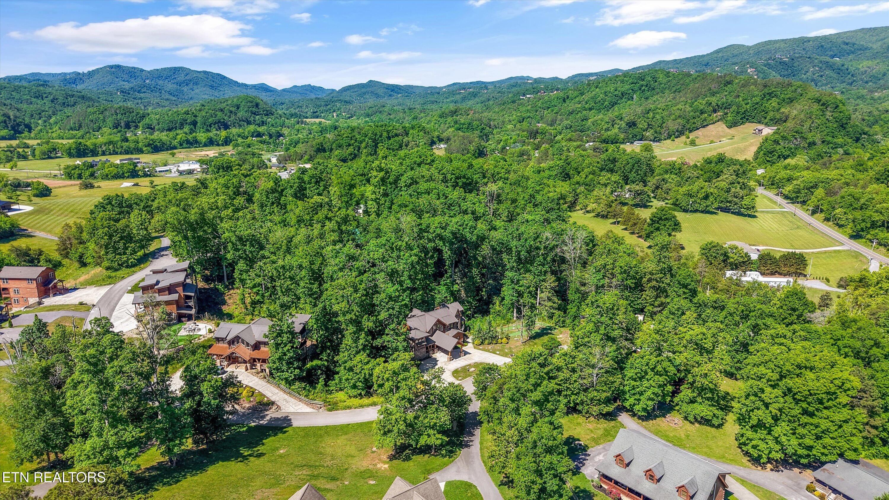 2716 Dayne Drive Sevierville TN 37876